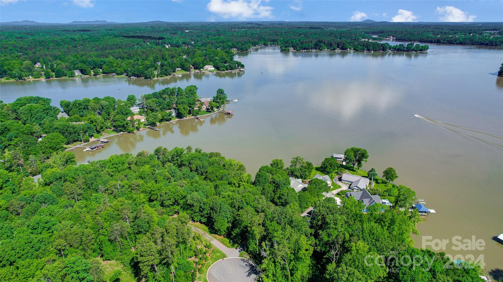 Lake Wylie - Land