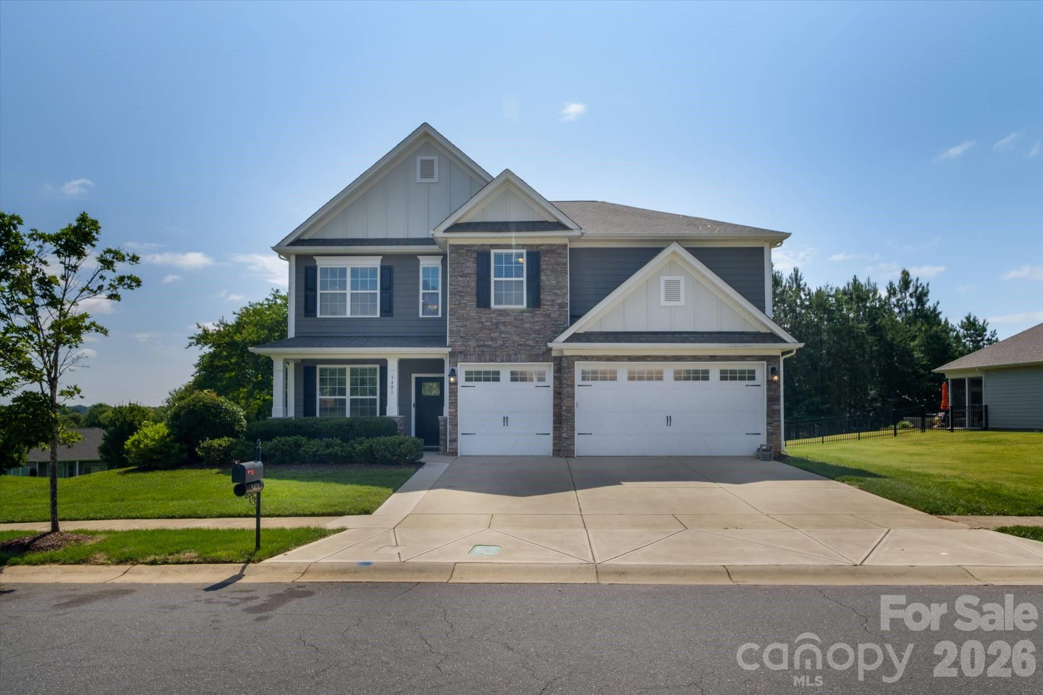 The Vineyards on Lake Wylie - Residential