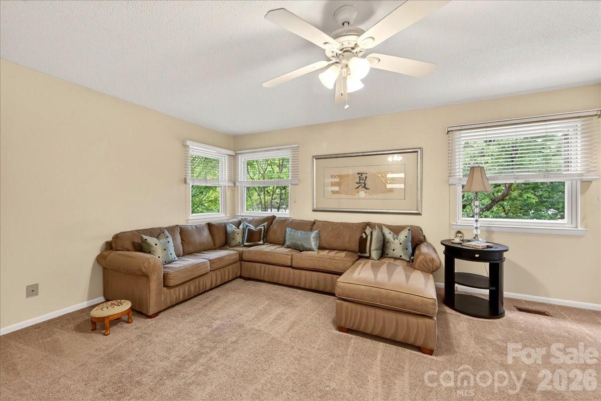Sardis Cove - Residential