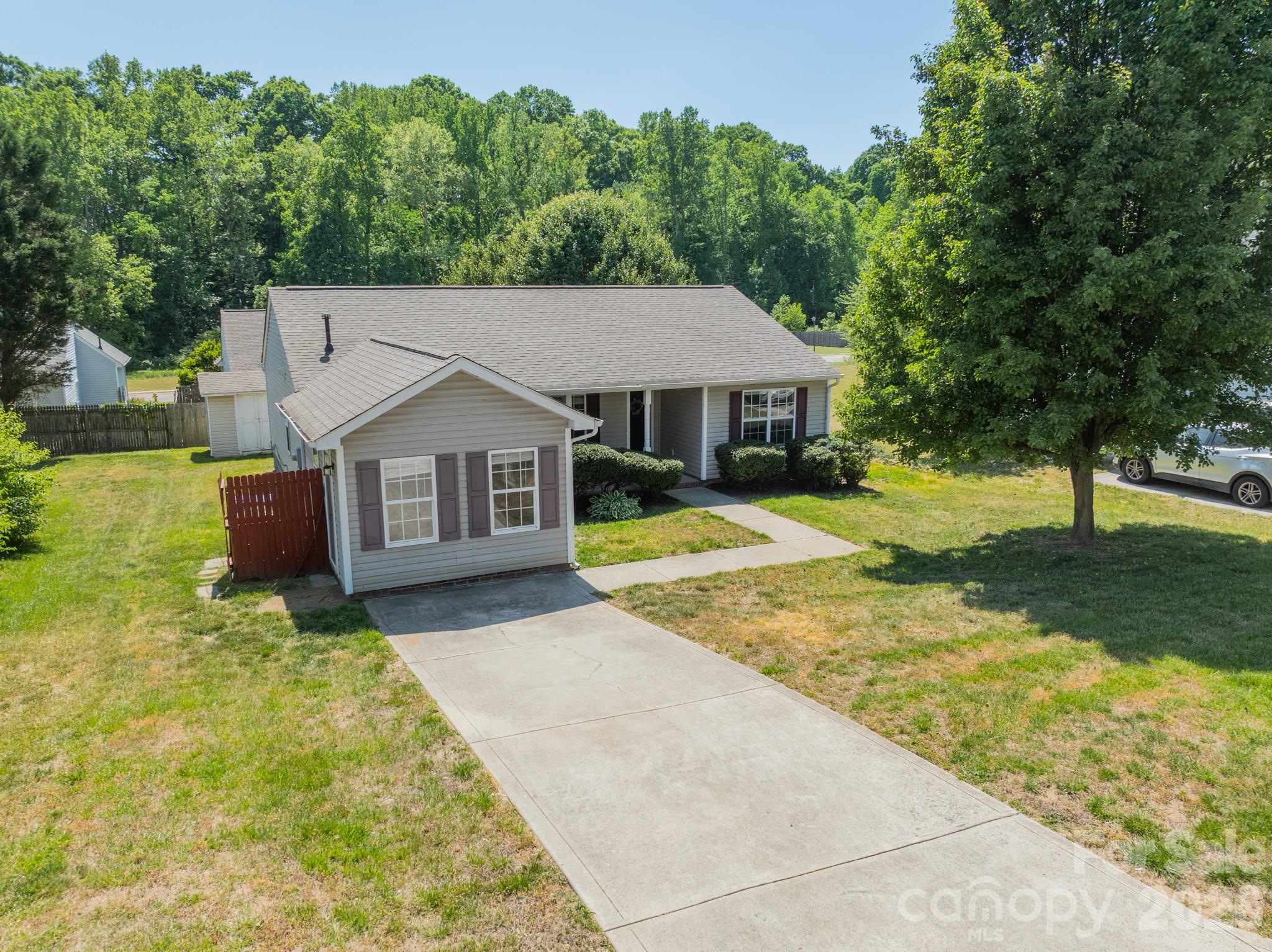 Tall Oaks - Residential