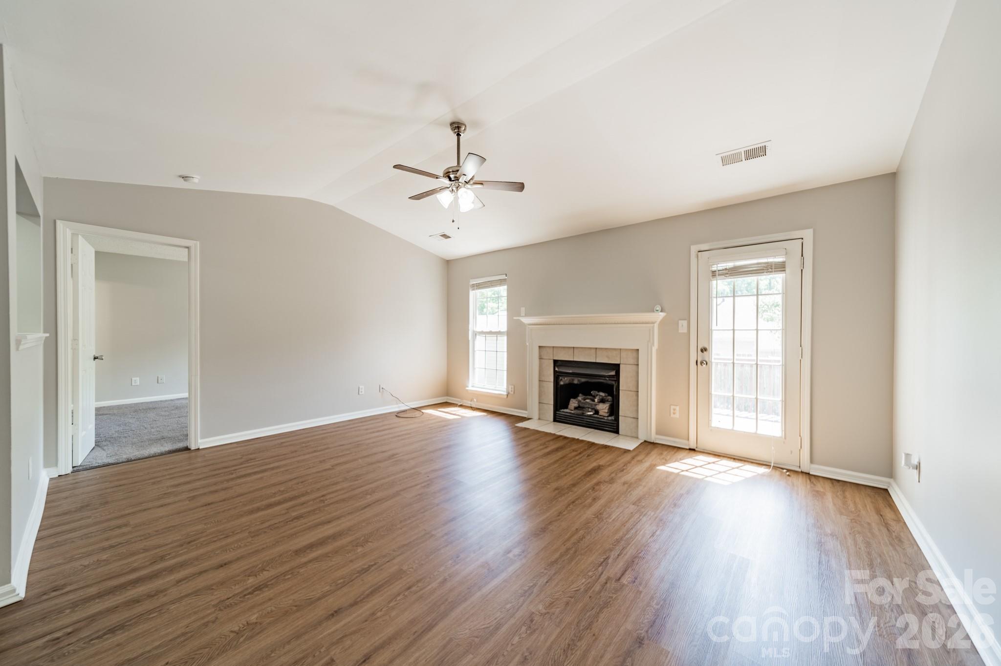 Tall Oaks - Residential