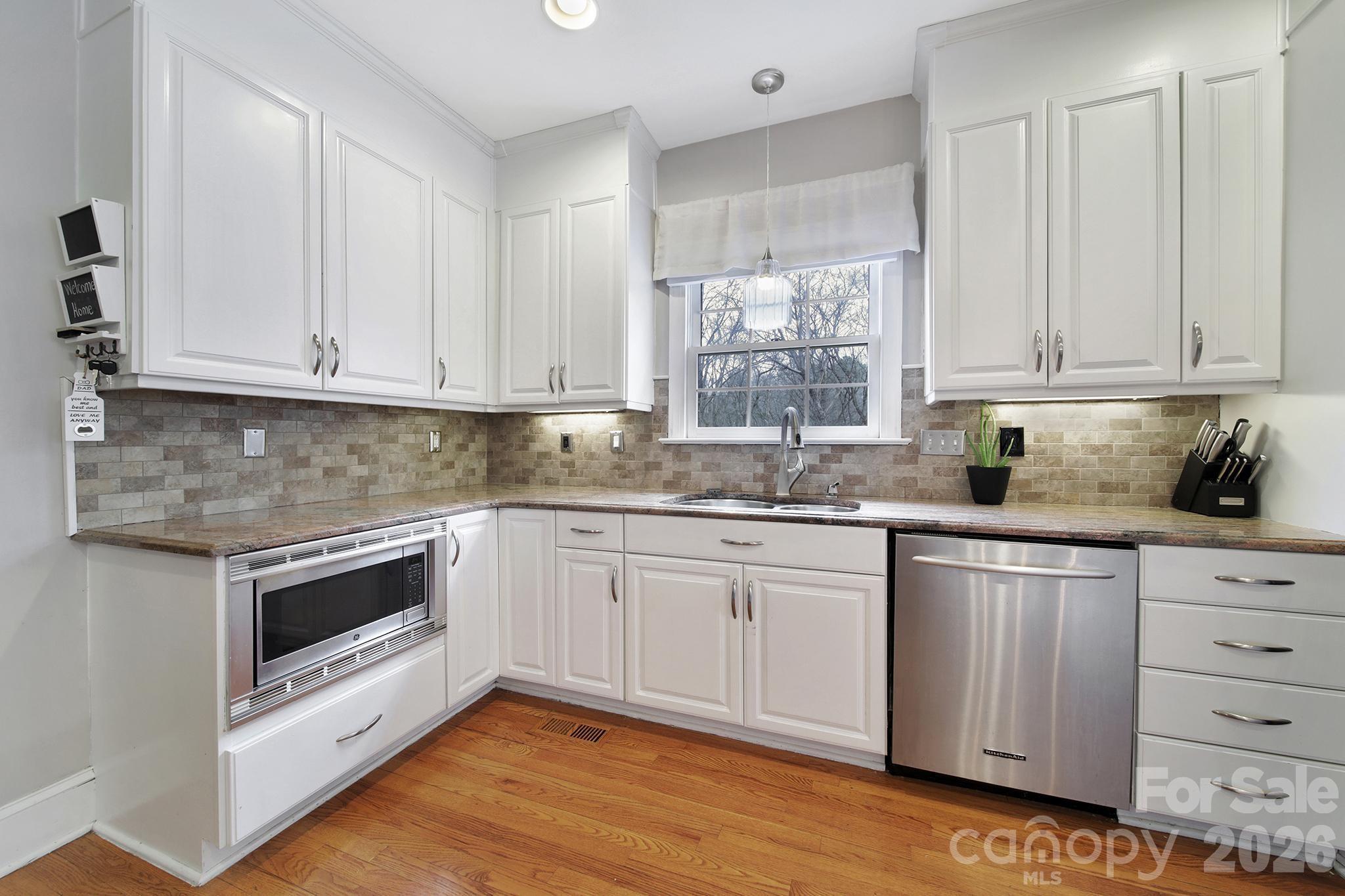 Beacon Knoll - Residential