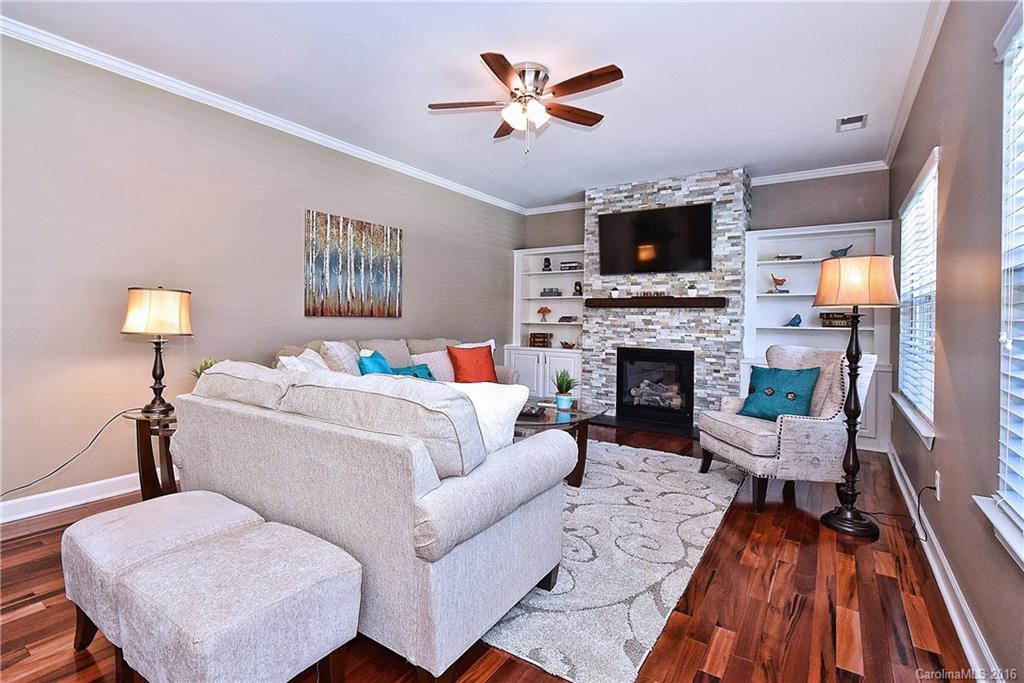 Riverwalk - Residential
