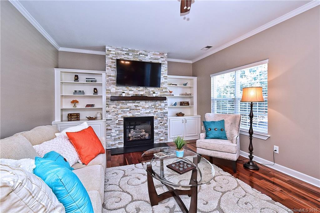 Riverwalk - Residential