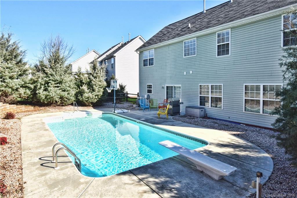 Riverwalk - Residential