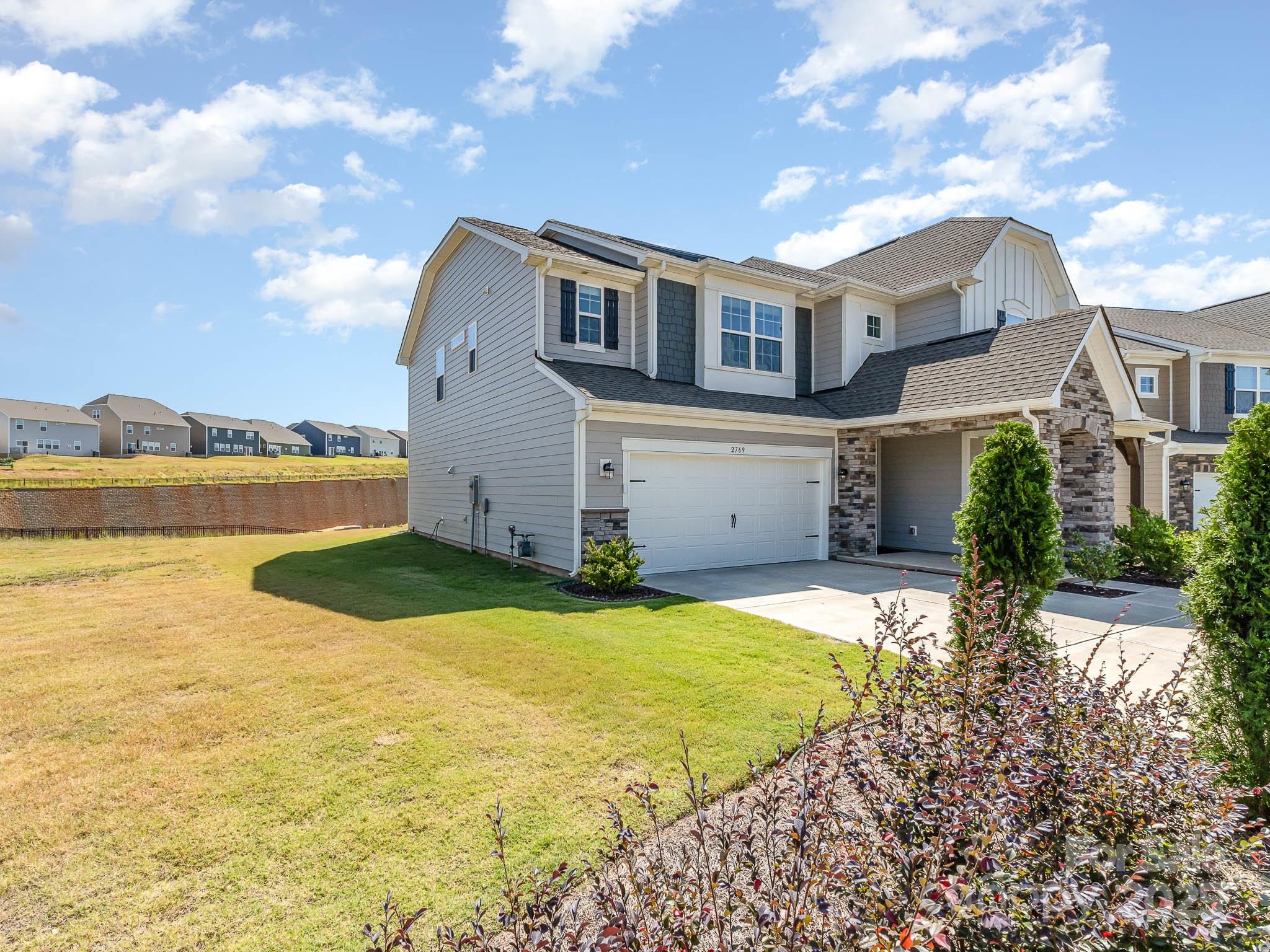 Elizabeth - Residential