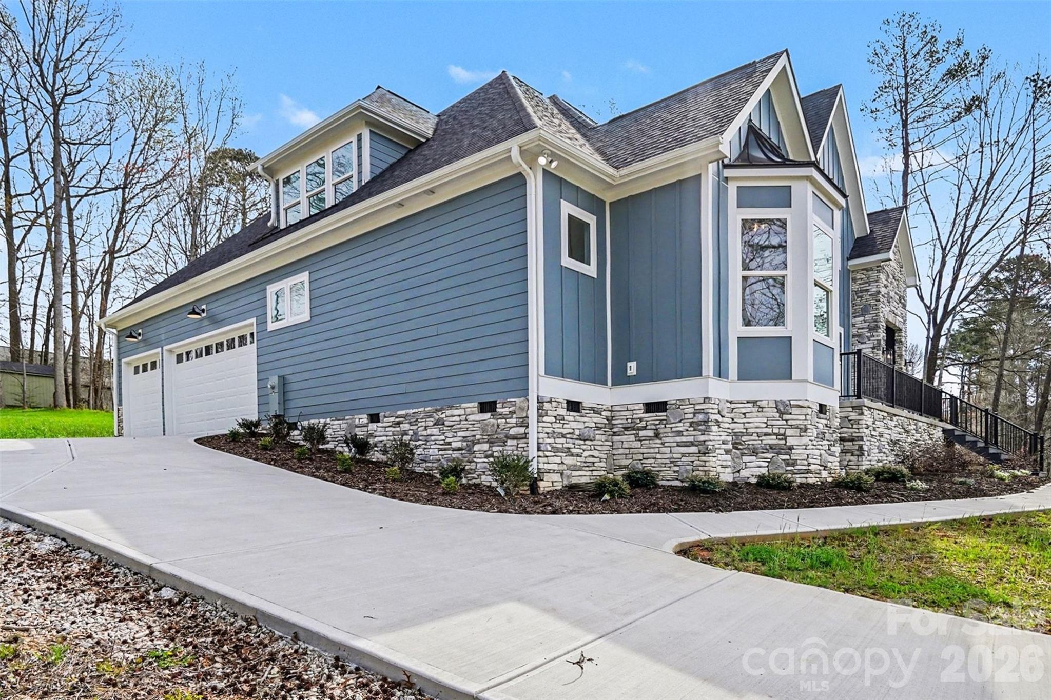 Shady Cove - Residential