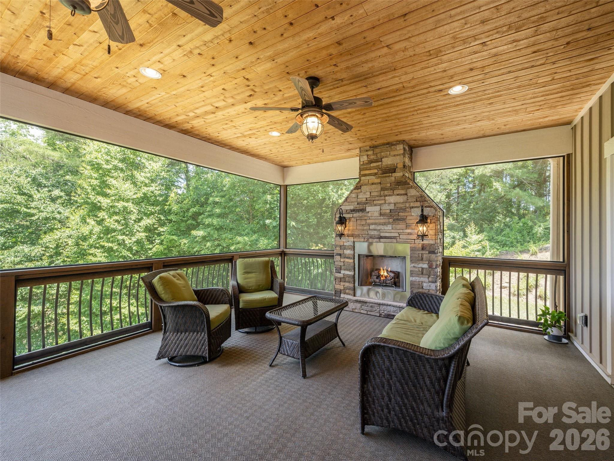 Vista at Blacksmith Mountain - Residential