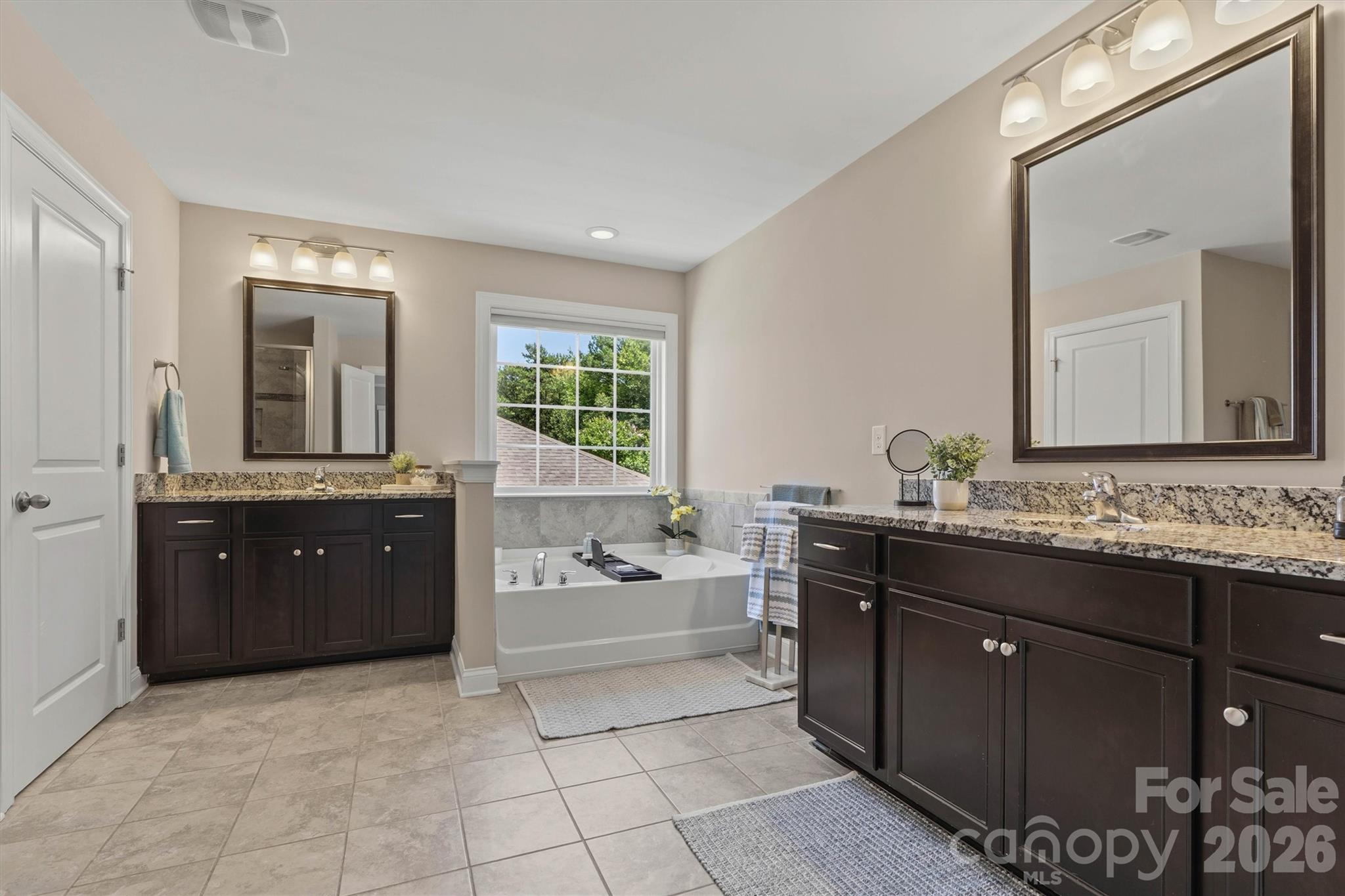 Covington at Lake Norman - Residential