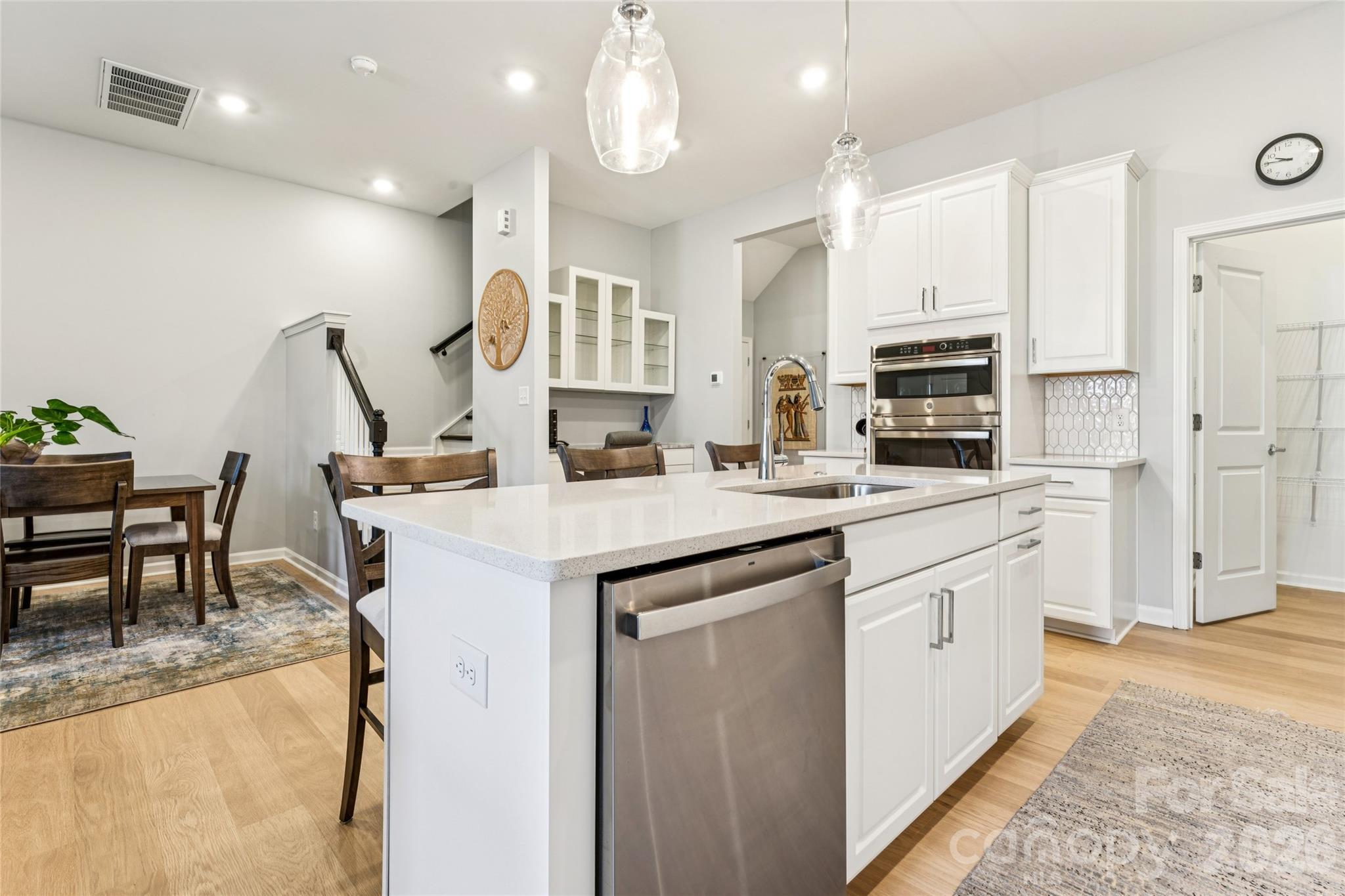 The Ridge at Sugar Creek - Residential