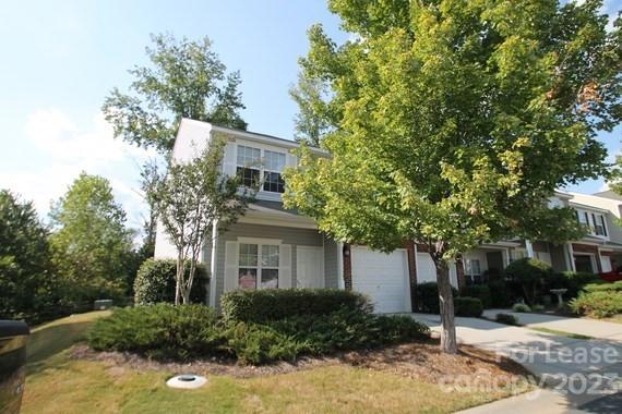 End Unit Townhome Located in The Cascades Subdivision off Hwy 21 in Fort Mill, SC, 3 Bedrooms & A Loft Area, 3 Bathrooms, Great Room with Gas Fireplace, Dining Area, Kitchen with Range, Dishwasher & Microwave. 1 Car Garage. Patio. Single Family Only.
No Smoking/No Vaping. No Pets. Maximum Occupants 5.
Home is currently occupied, with no showings permissible until vacant and turn over work completion. Now accepting applications. Approximate availability date is 9/10/2023. (This date not guaranteed and subject to change.)