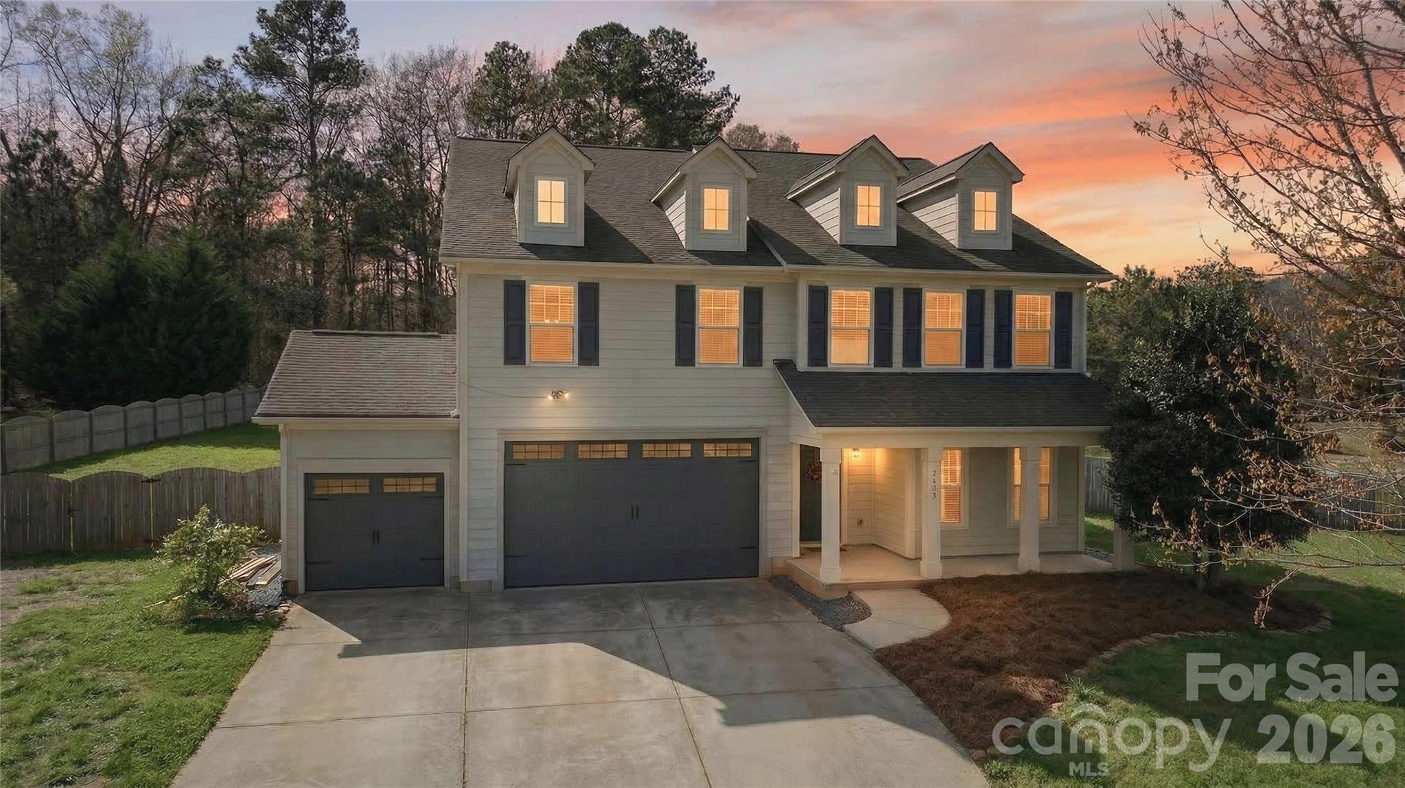 Houston Ridge - Residential