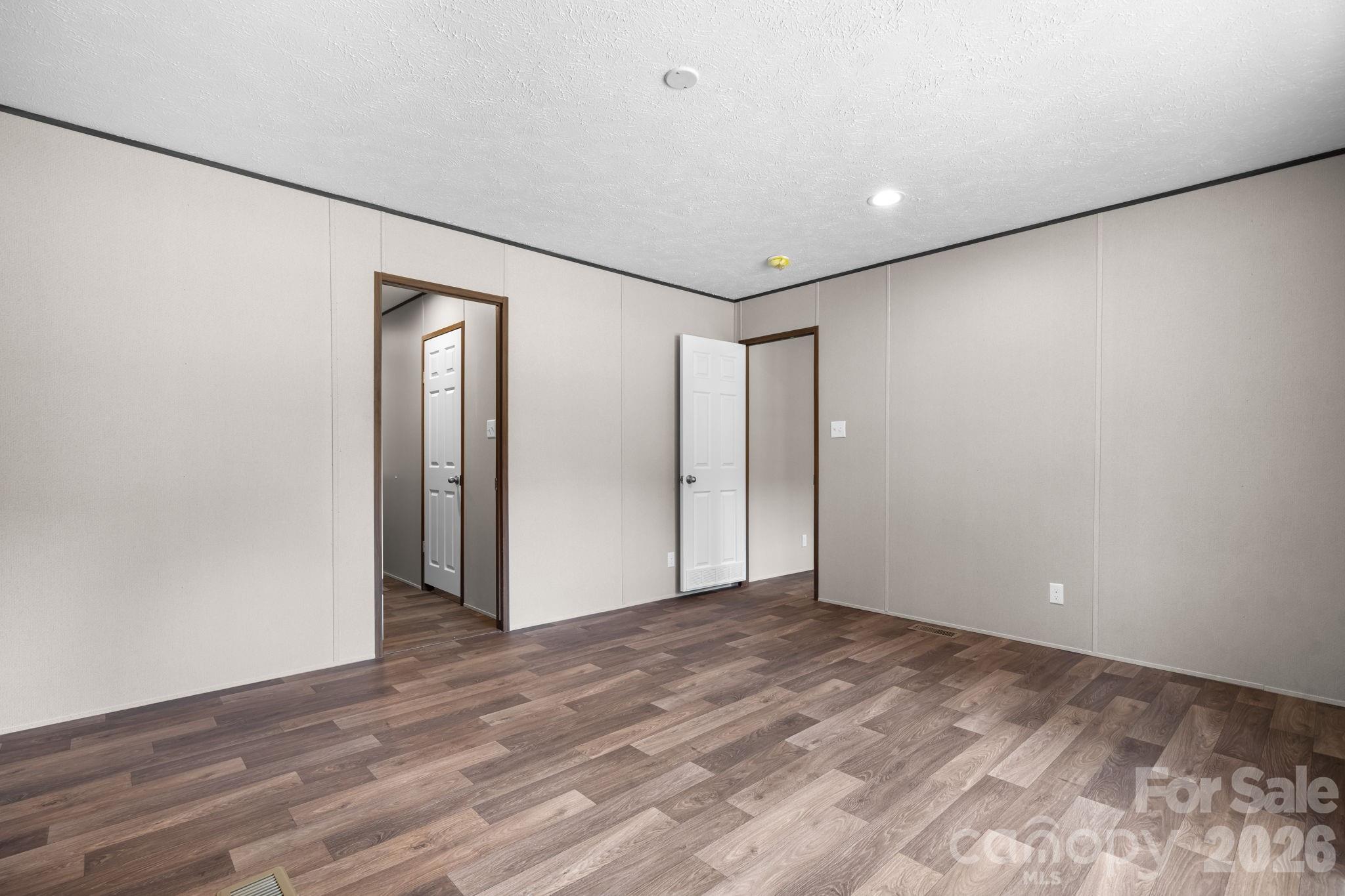 Maiden Woods - Residential