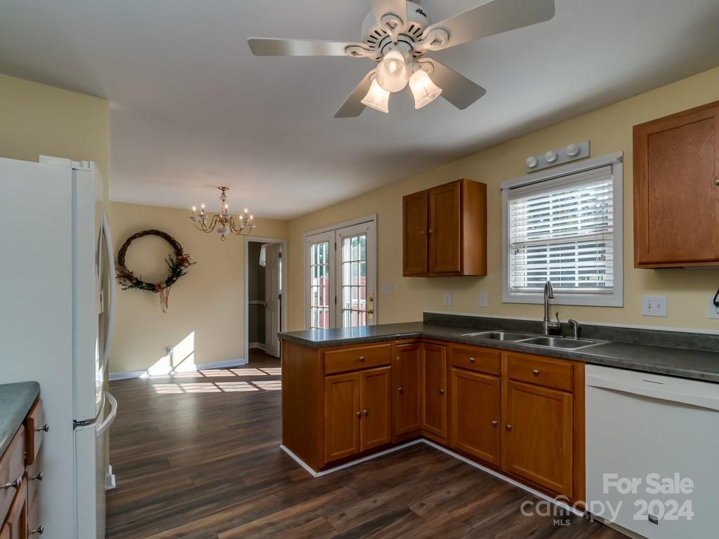 Oak Creek - Residential