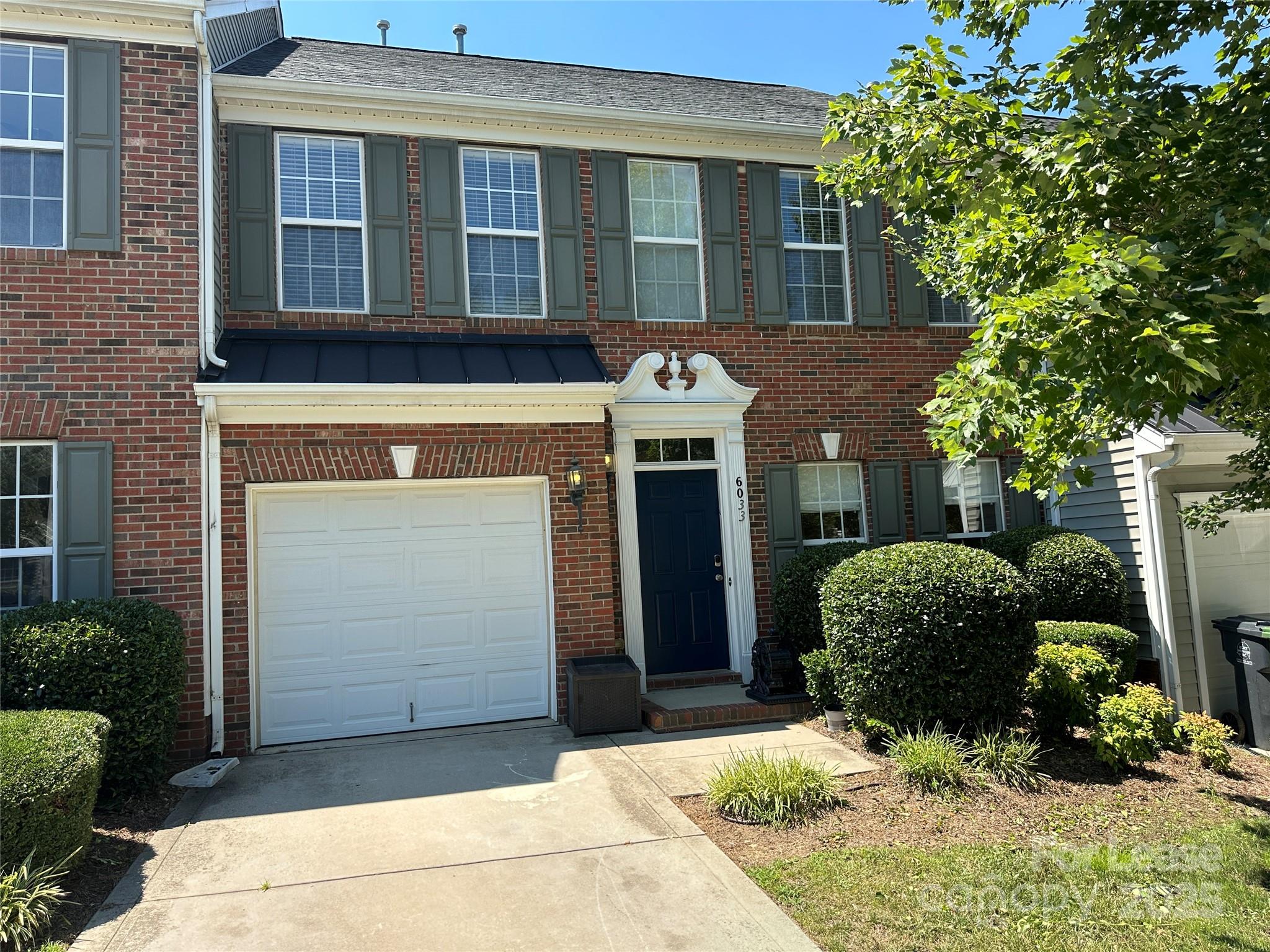 Glen Laurel - Residential Lease