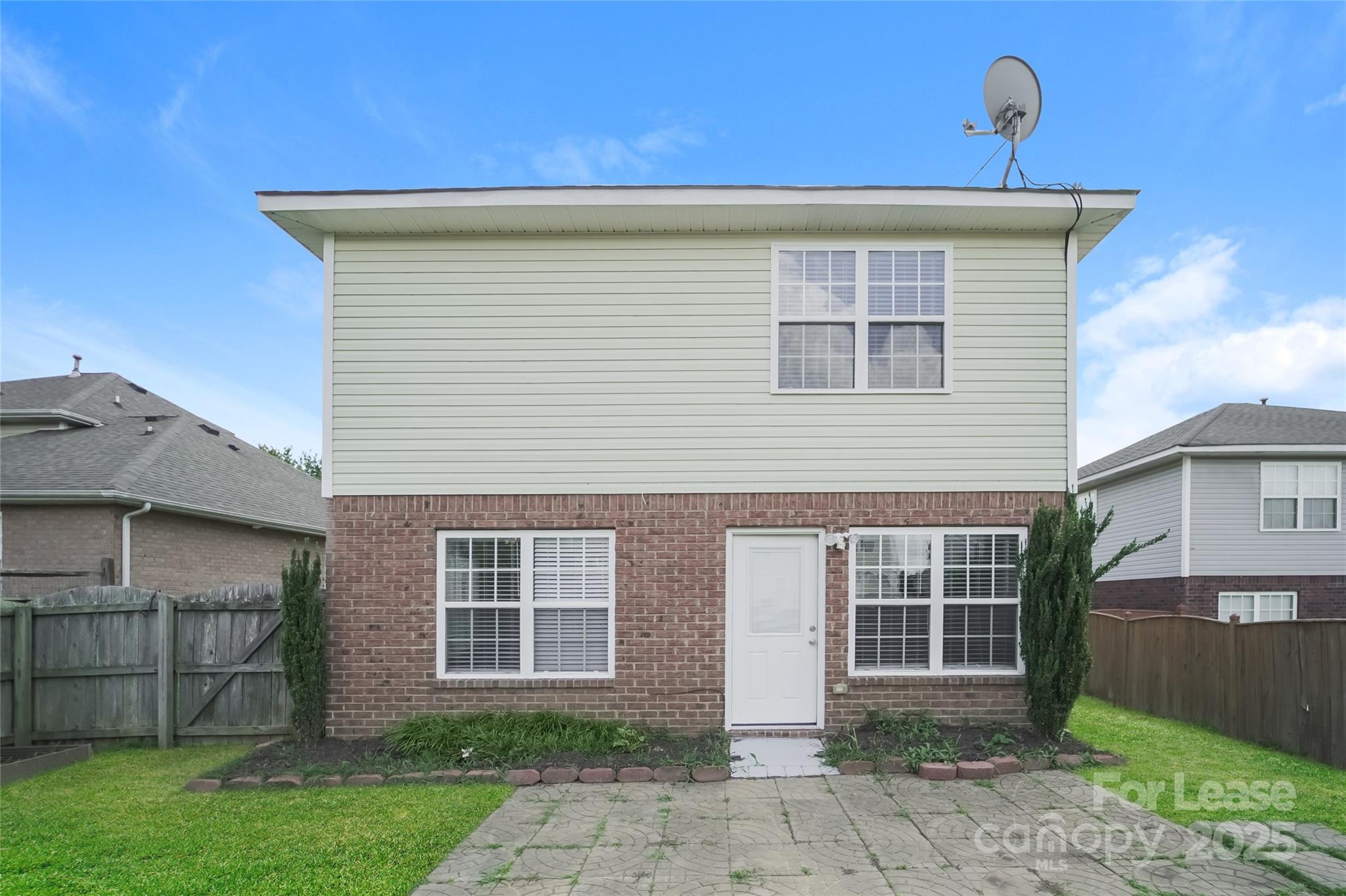 Creekside At Coulwood - Residential Lease