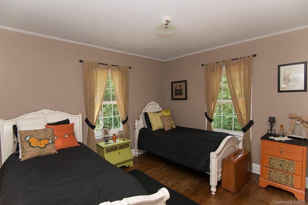 Country Club Estates - Residential