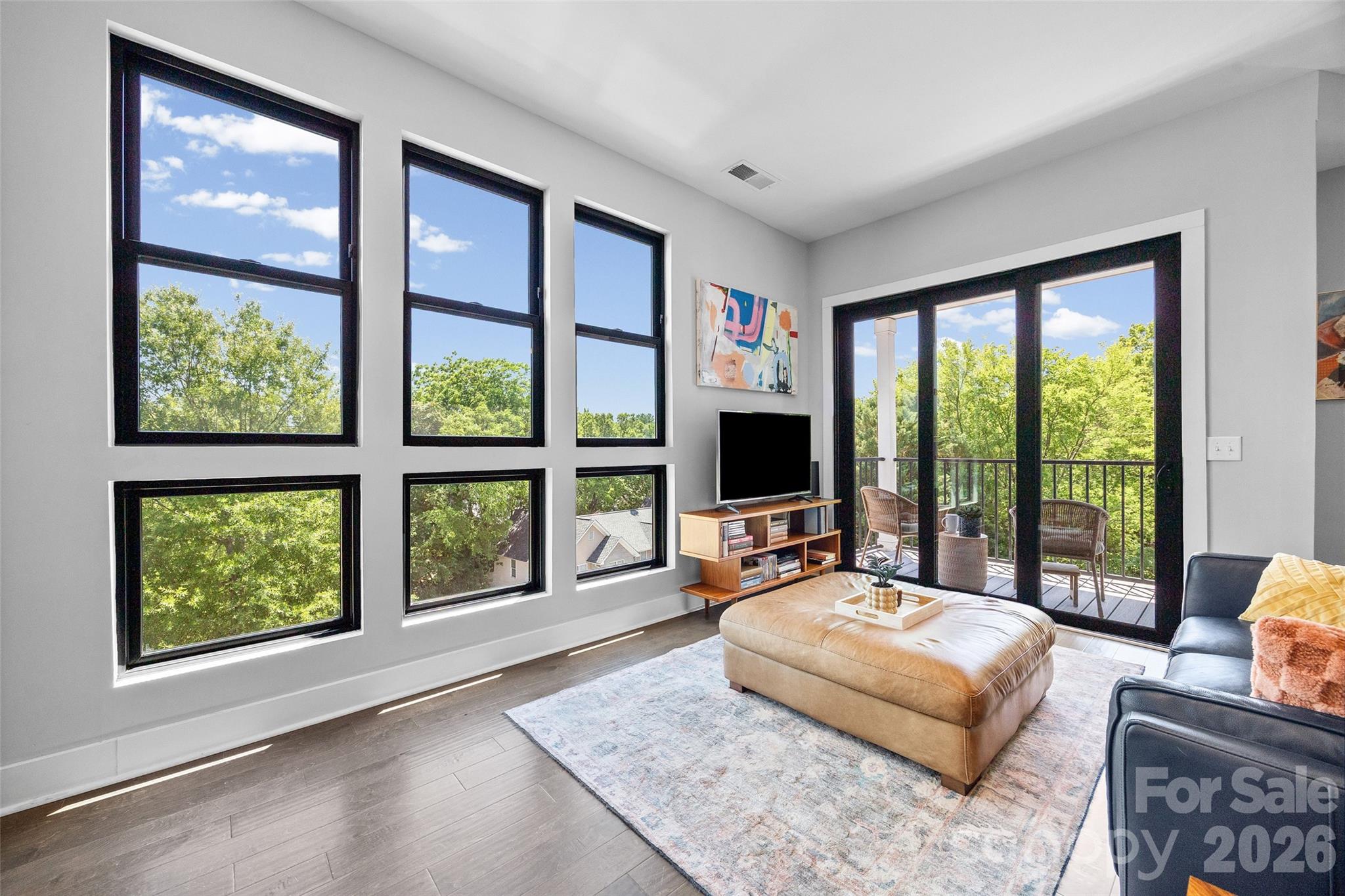 The Arts District - Residential