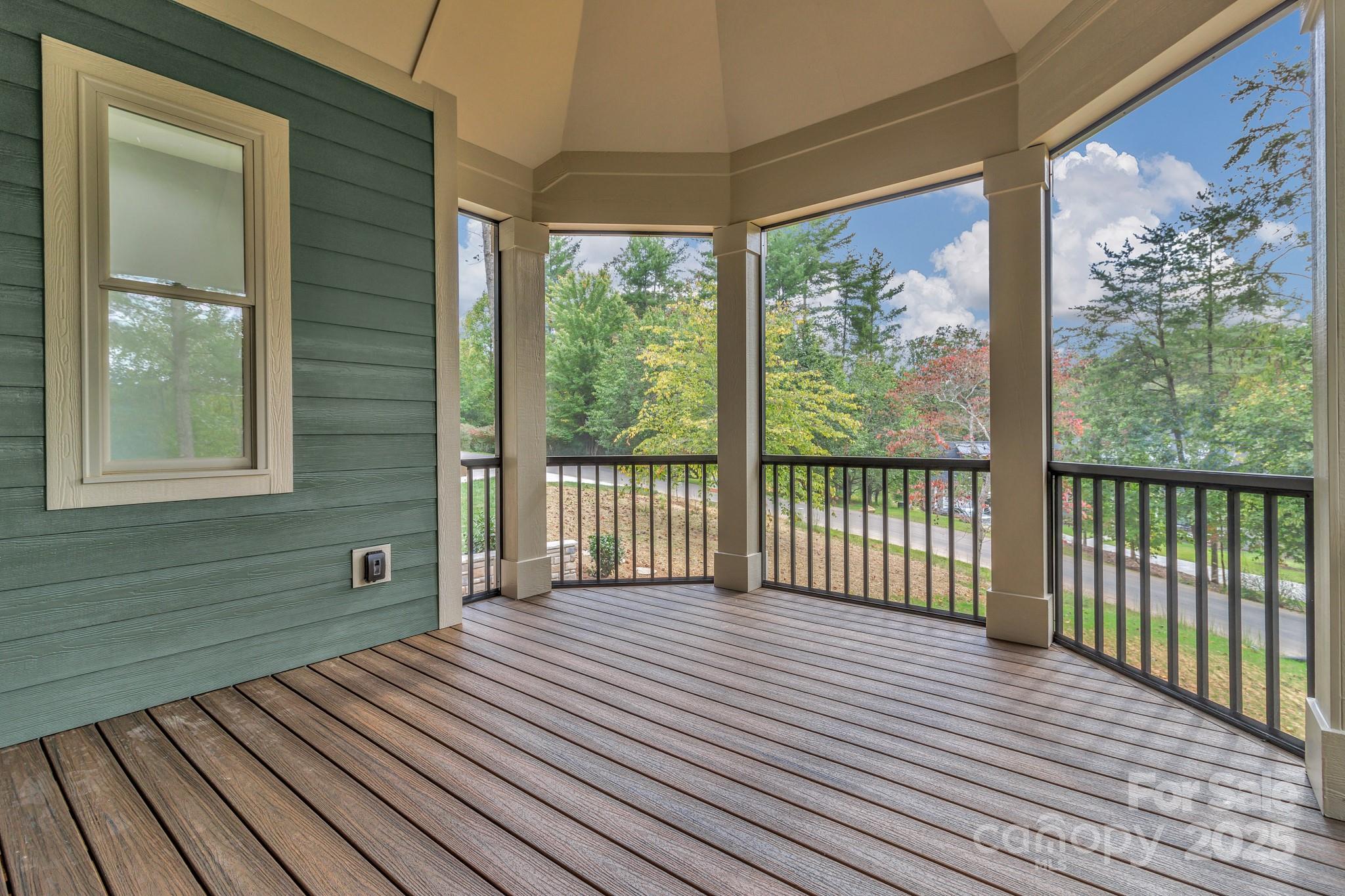 Settlers Cove - Residential