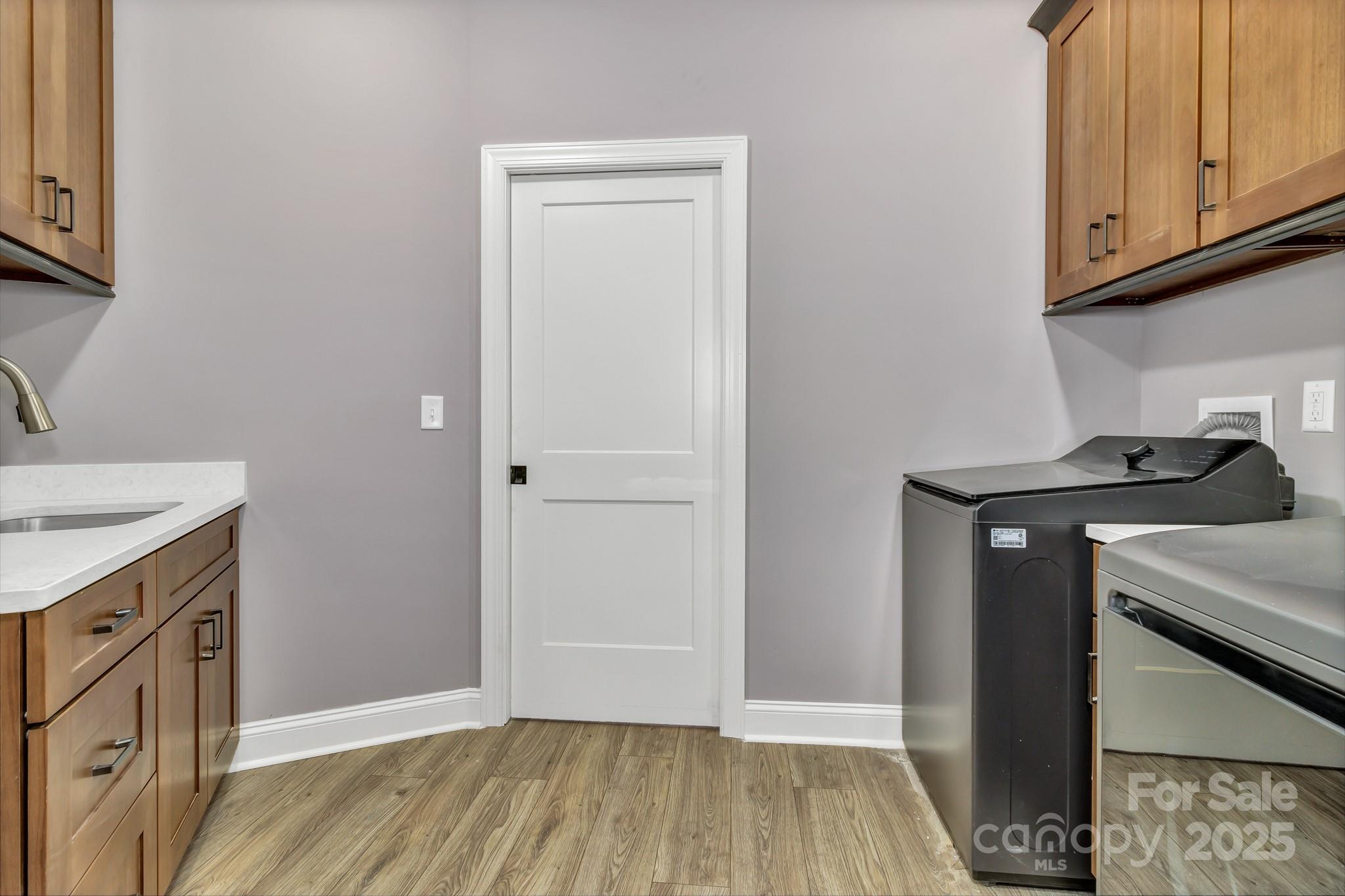 Settlers Cove - Residential