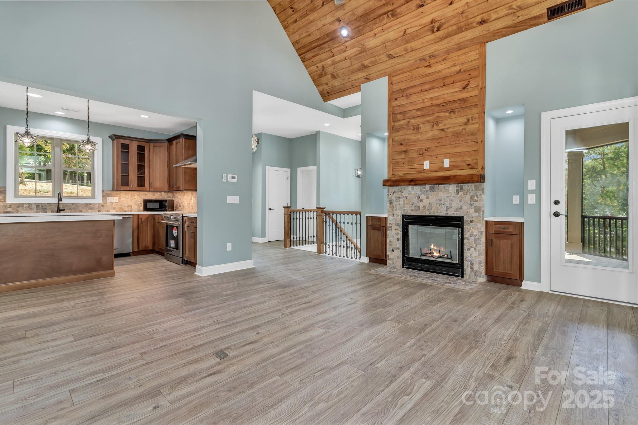 Settlers Cove - Residential