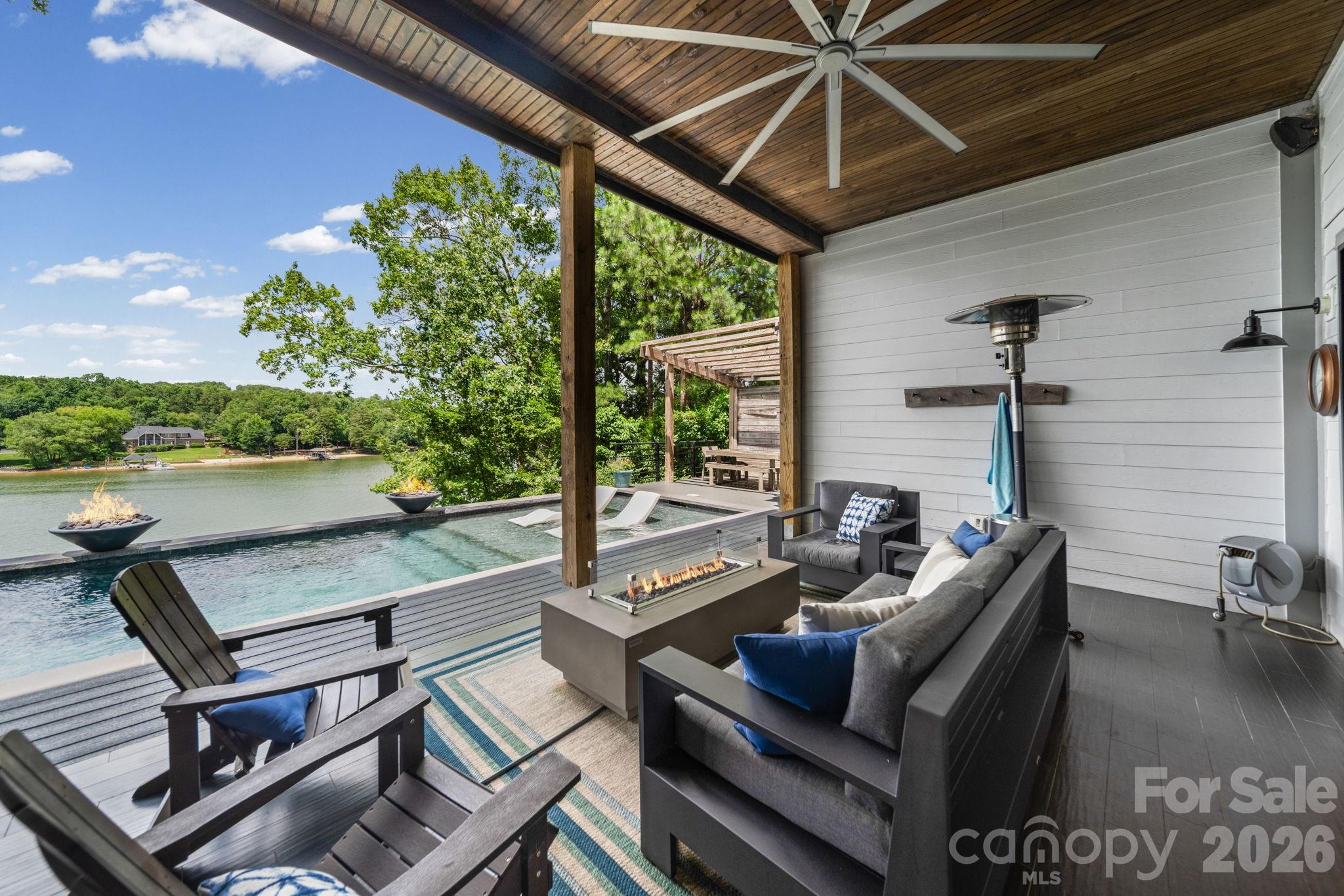Windjammer - Residential