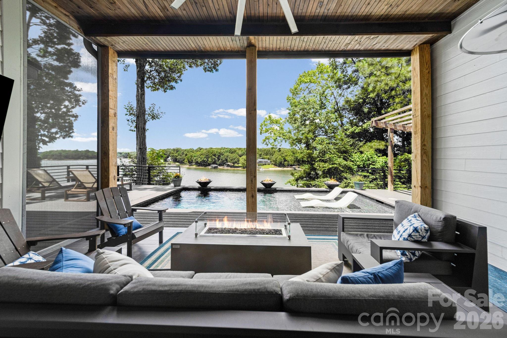 Windjammer - Residential