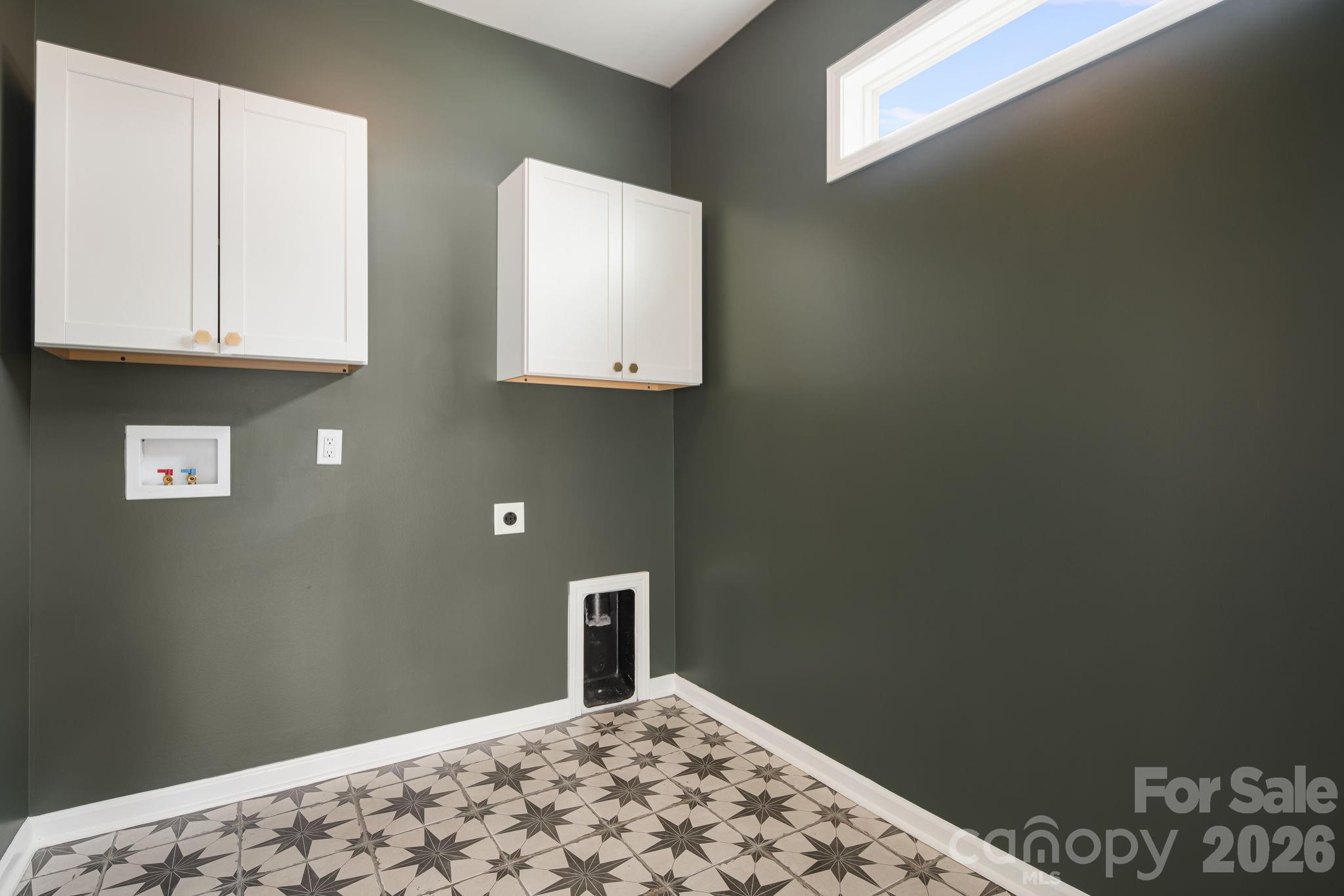 Maple Trace - Residential