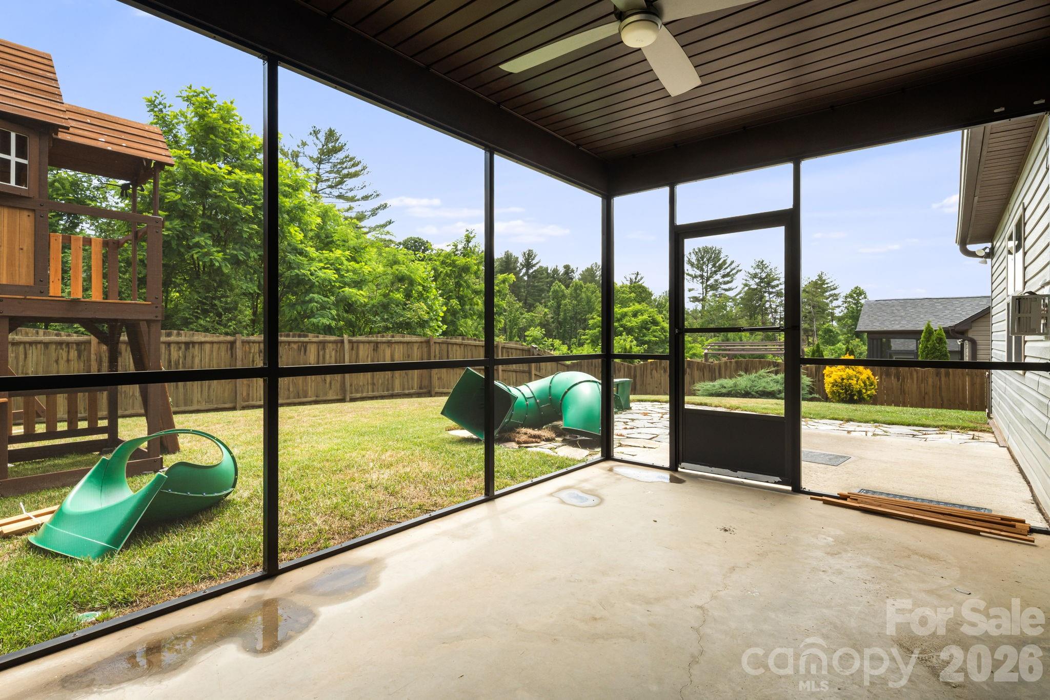 Maple Trace - Residential