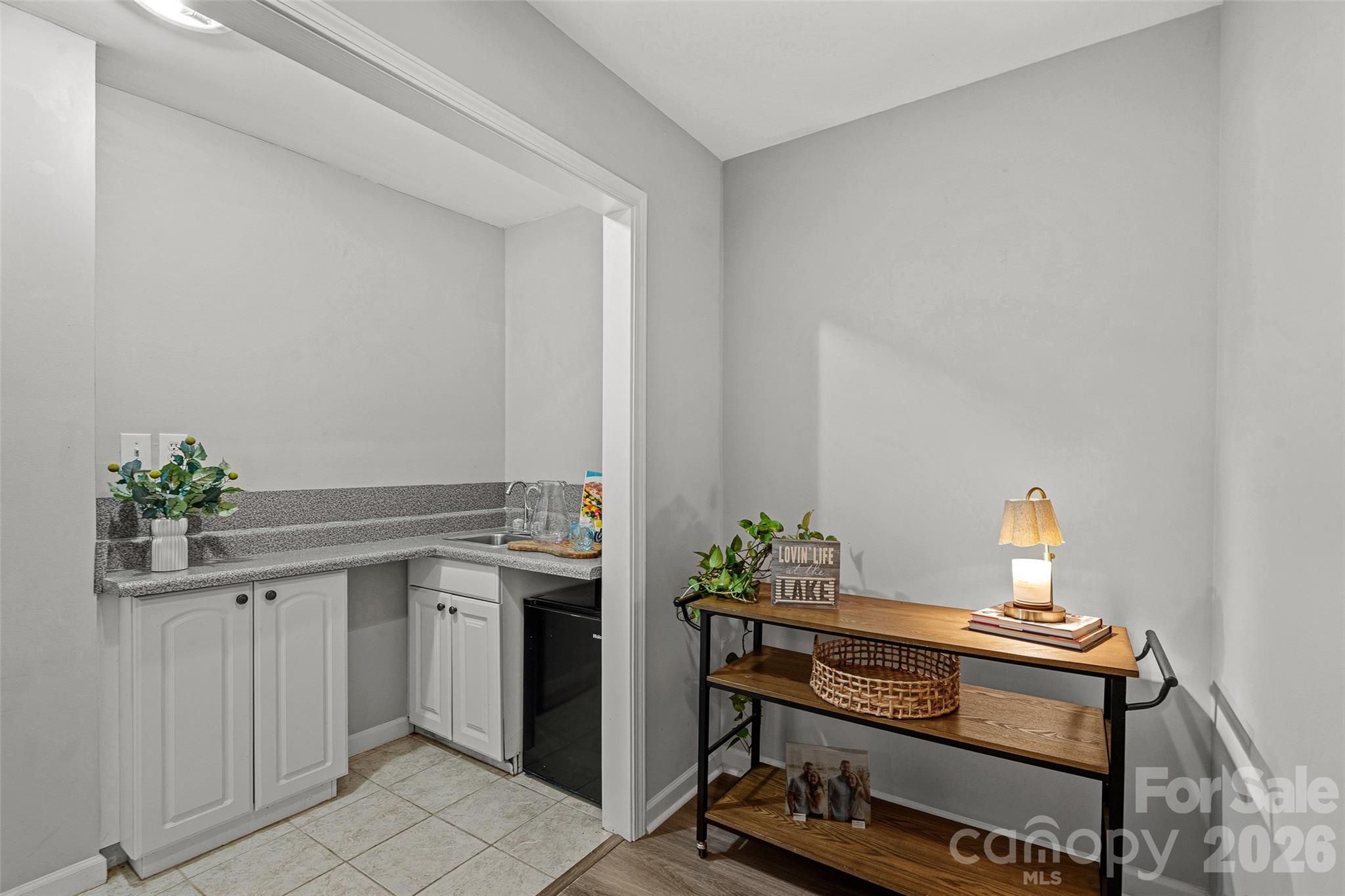 Tega Cay - Residential