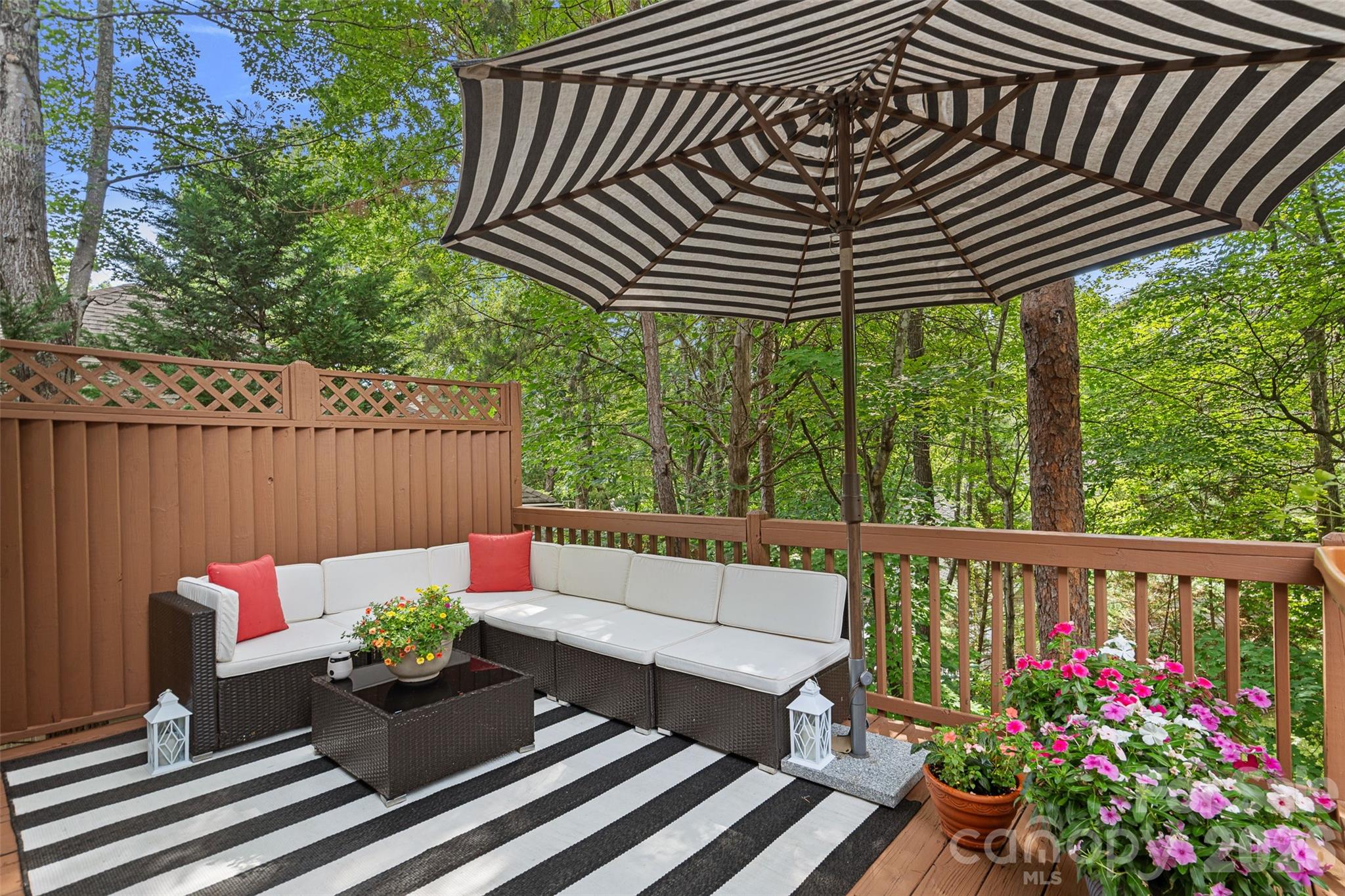 Tega Cay - Residential