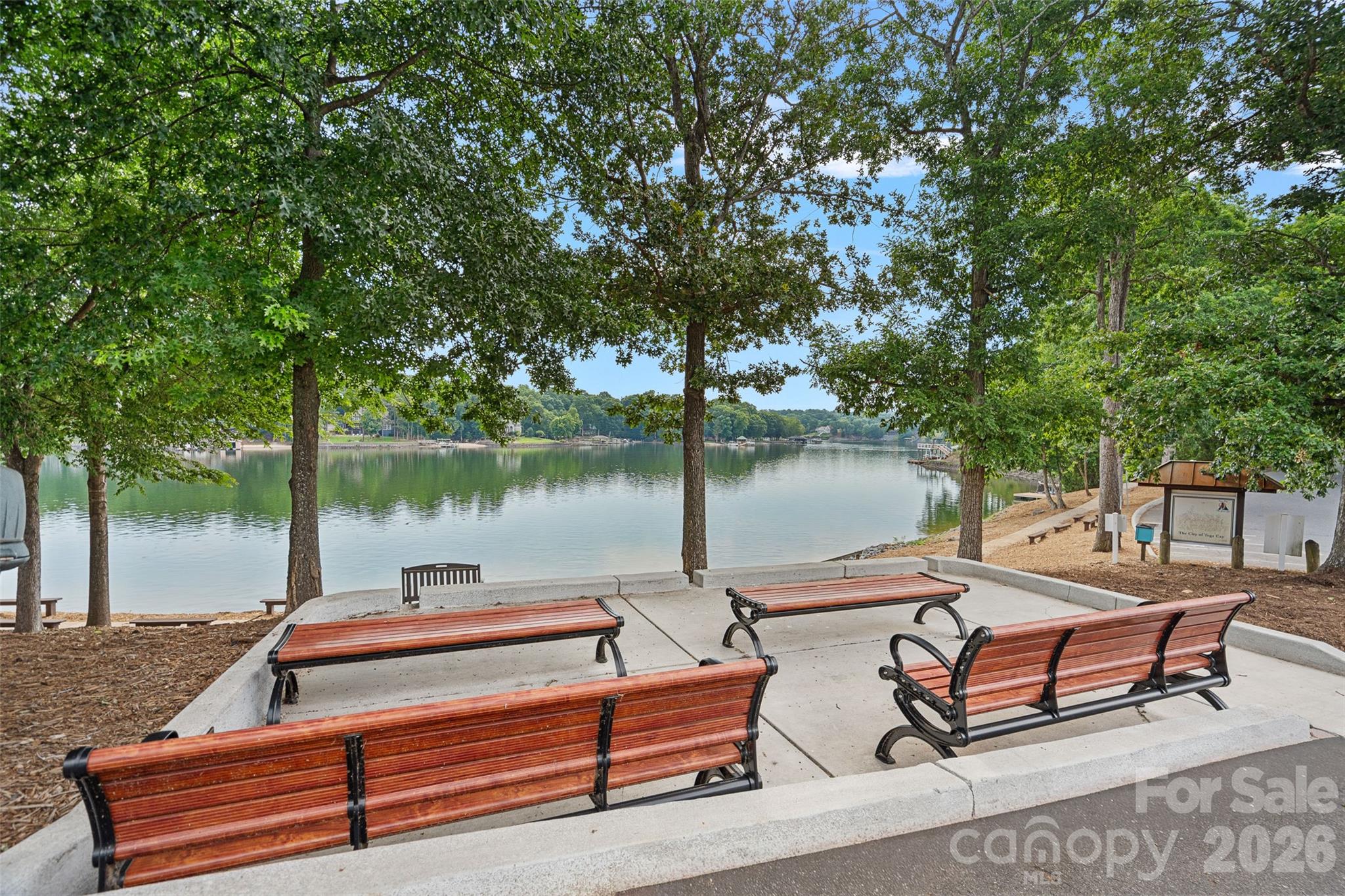 Tega Cay - Residential