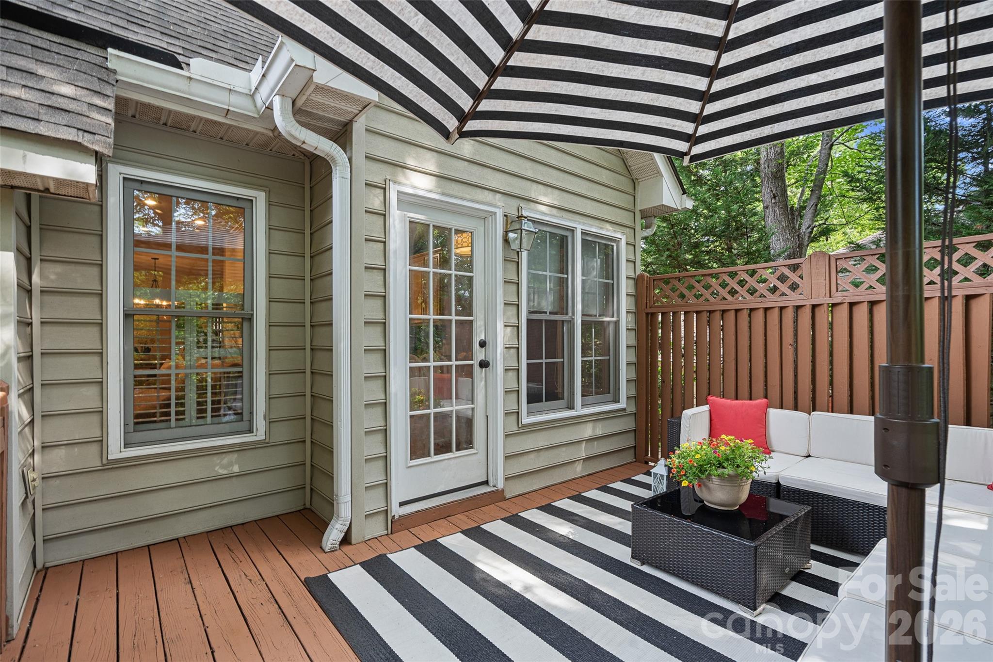 Tega Cay - Residential