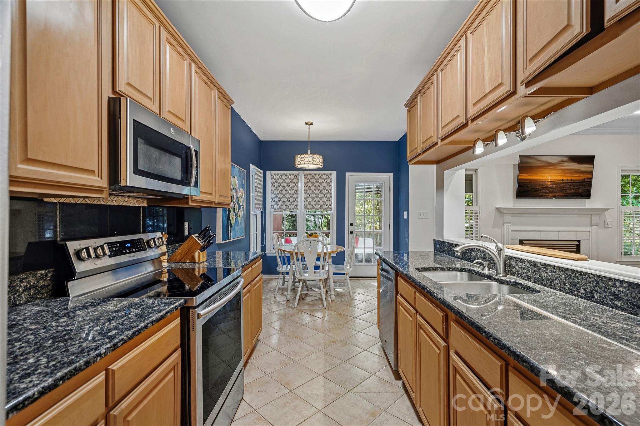 Tega Cay - Residential