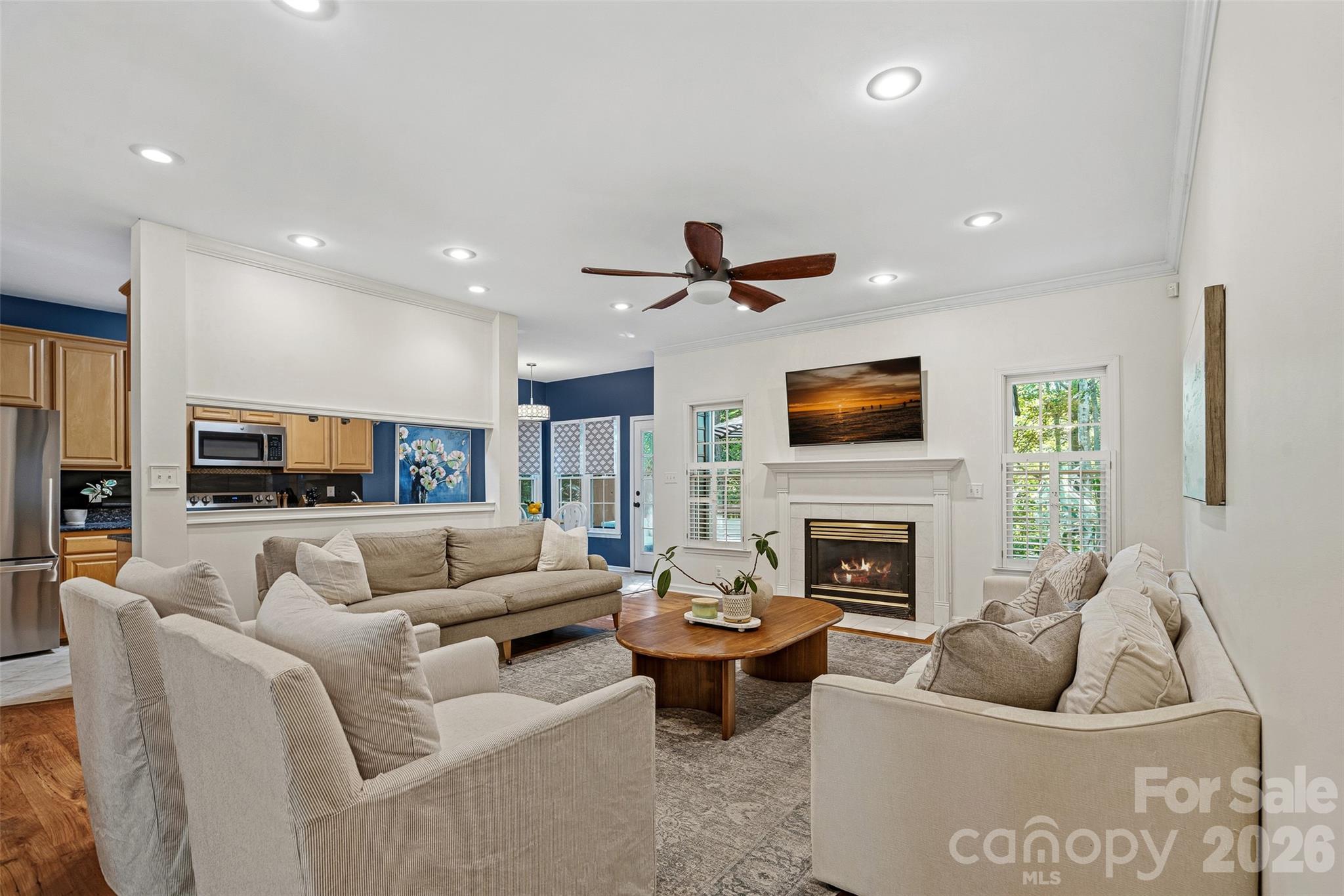 Tega Cay - Residential