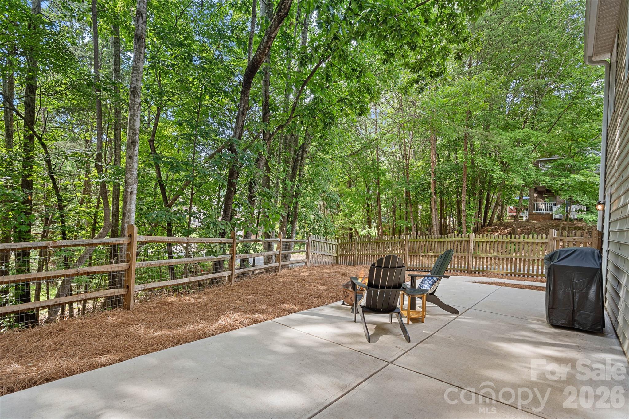 Tega Cay - Residential