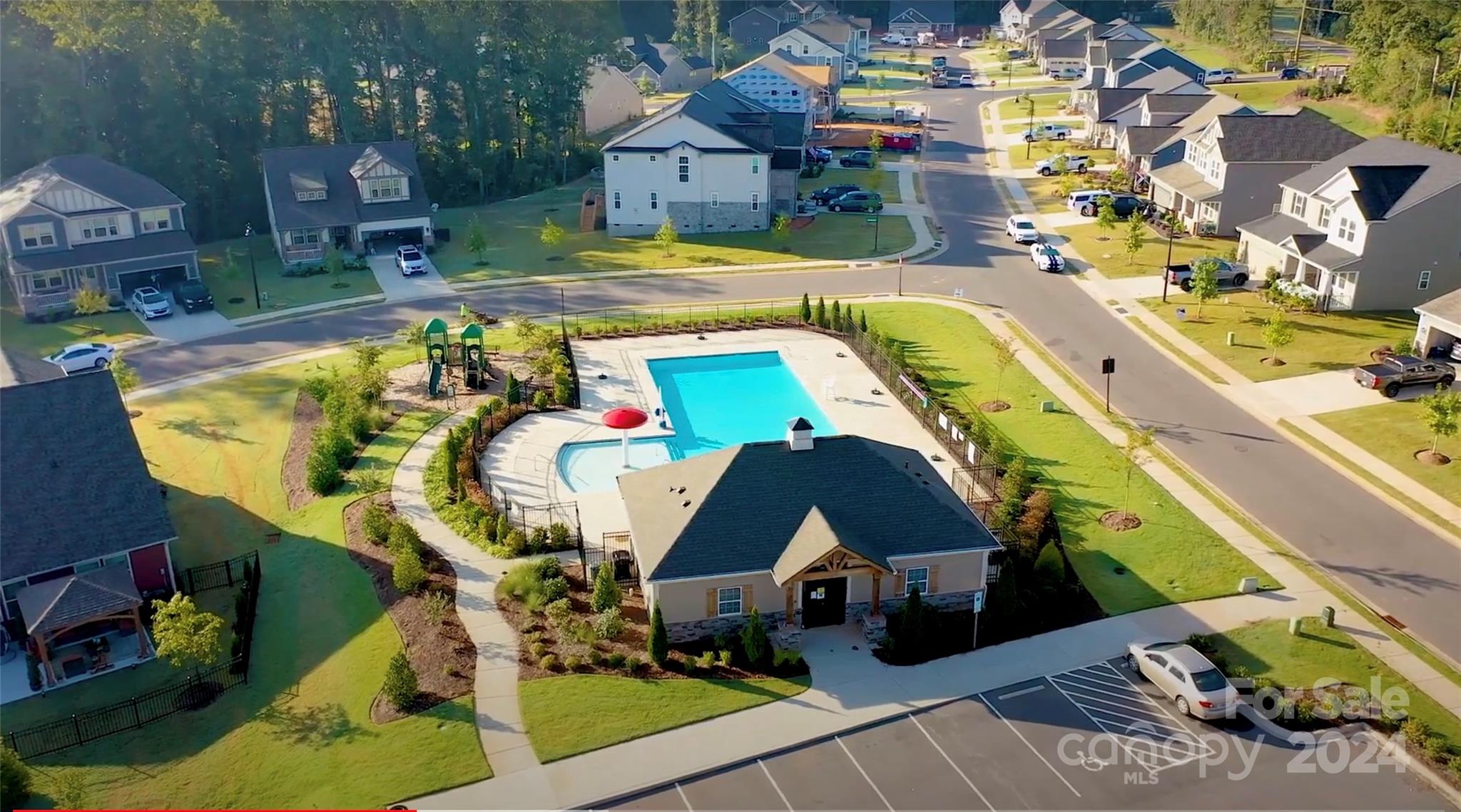 Lake Crest - Land