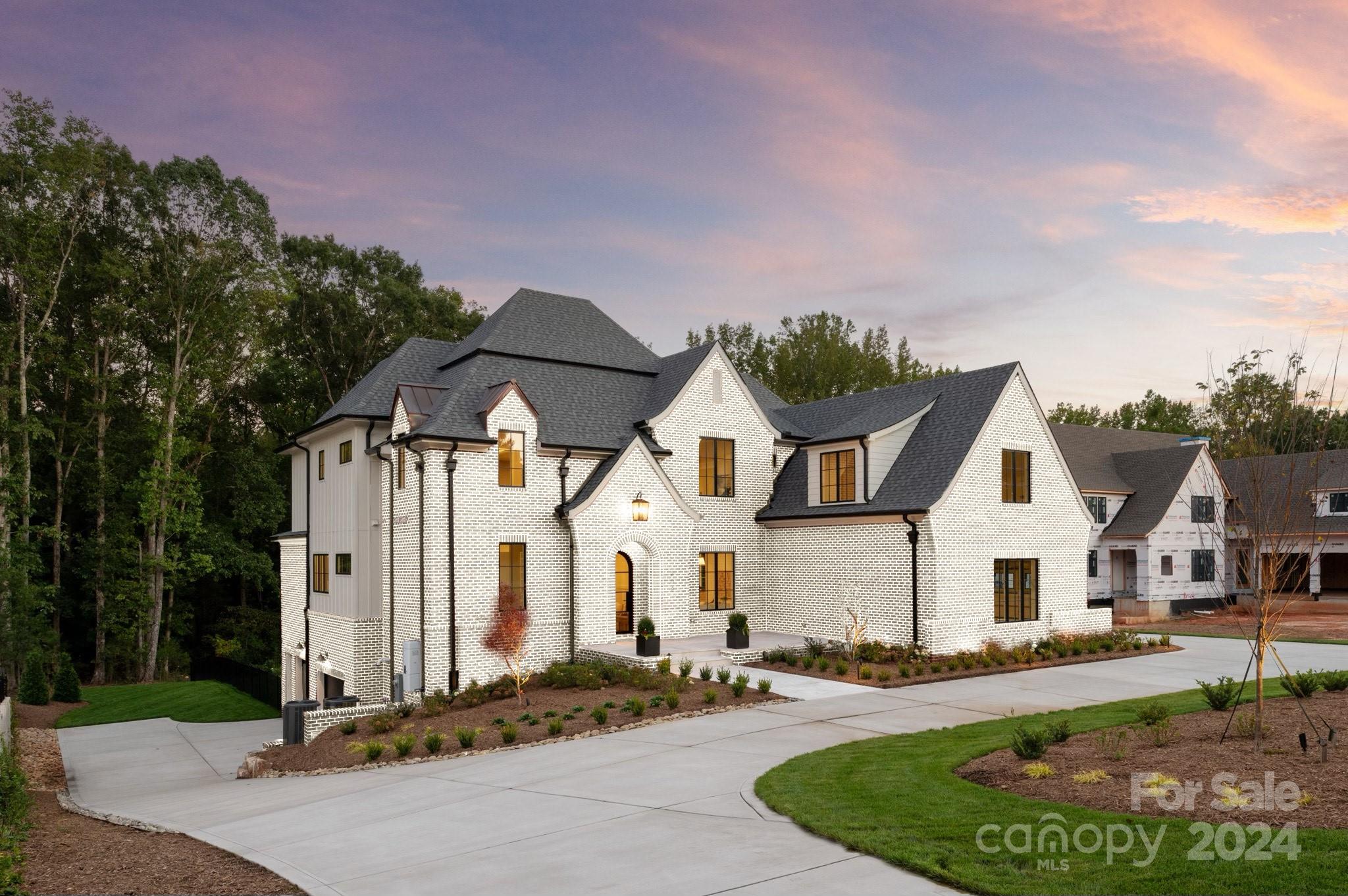 Cardinal Crest - Residential