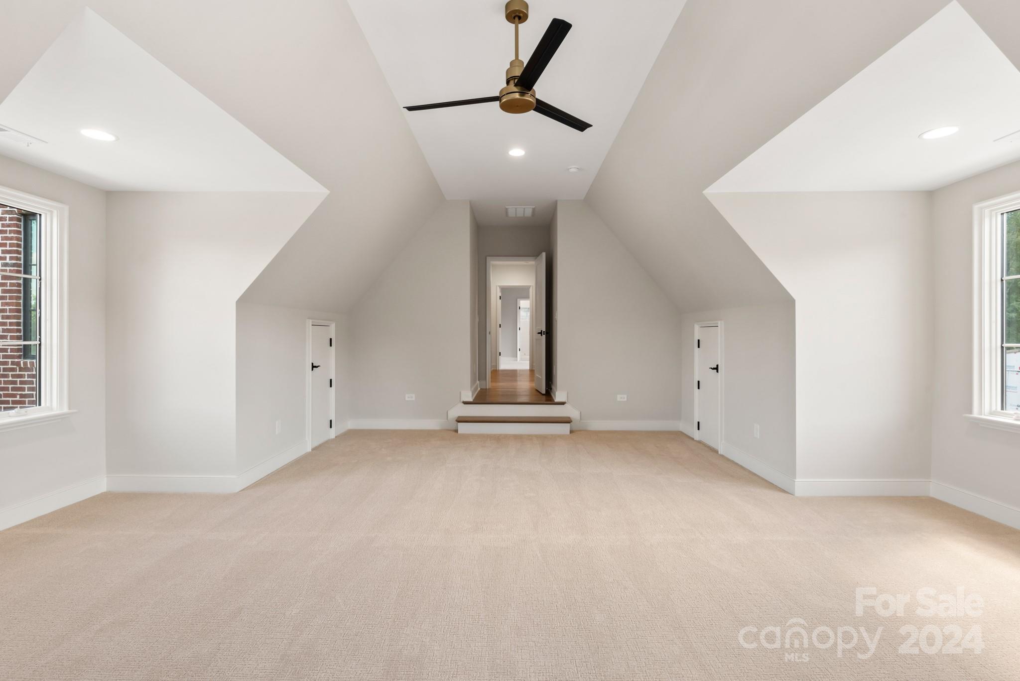 Cardinal Crest - Residential