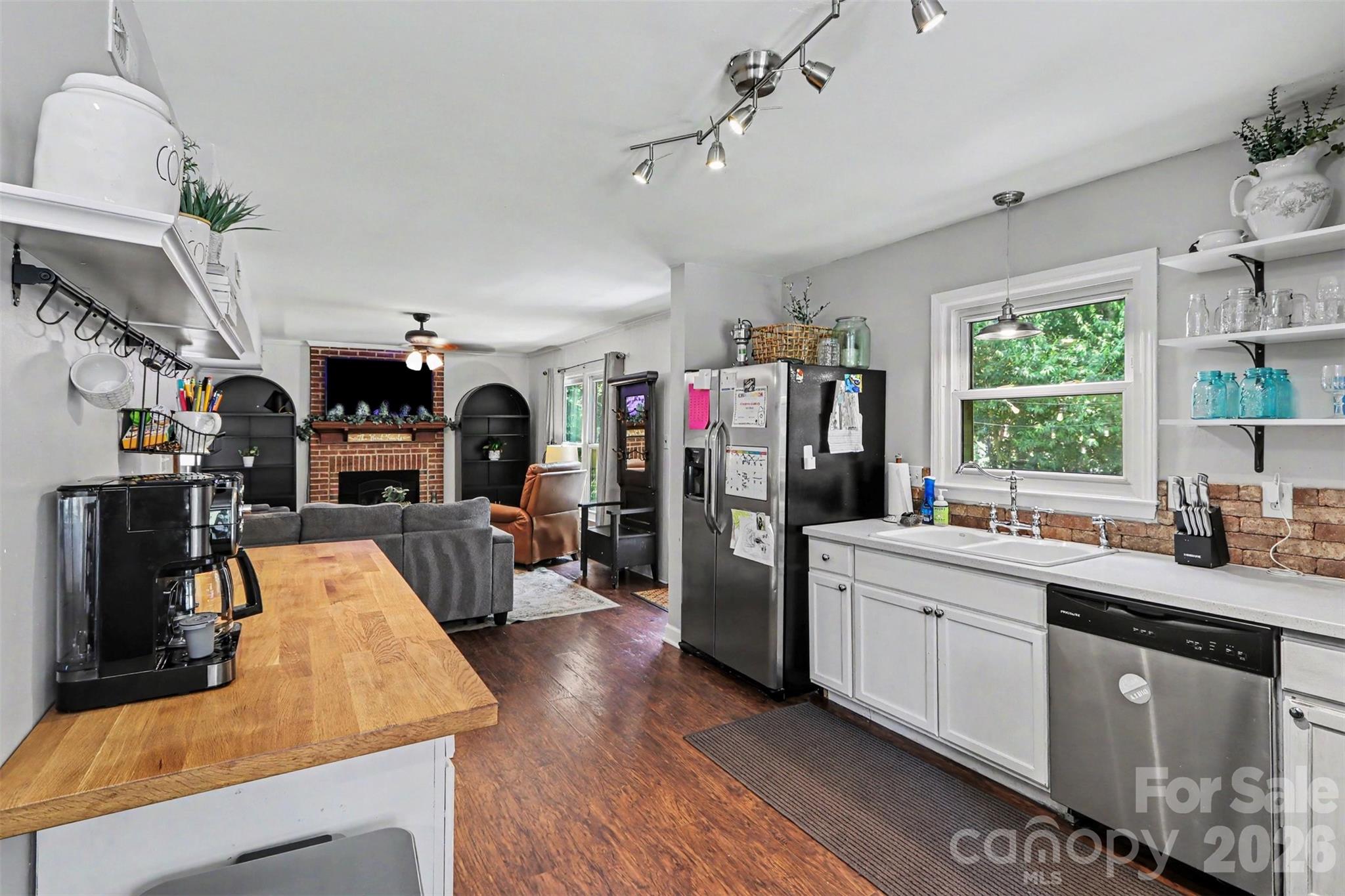 Sardis Woods - Residential