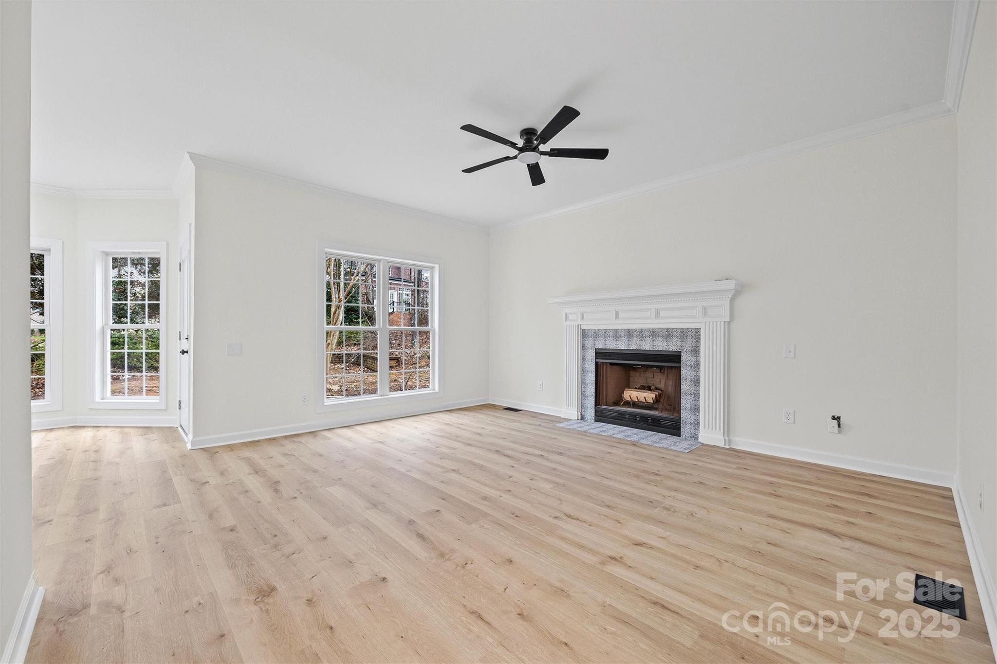 Royal Oaks - Residential