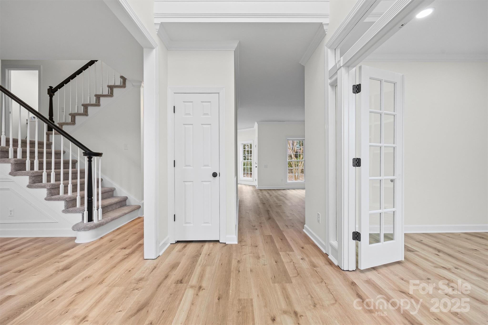 Royal Oaks - Residential