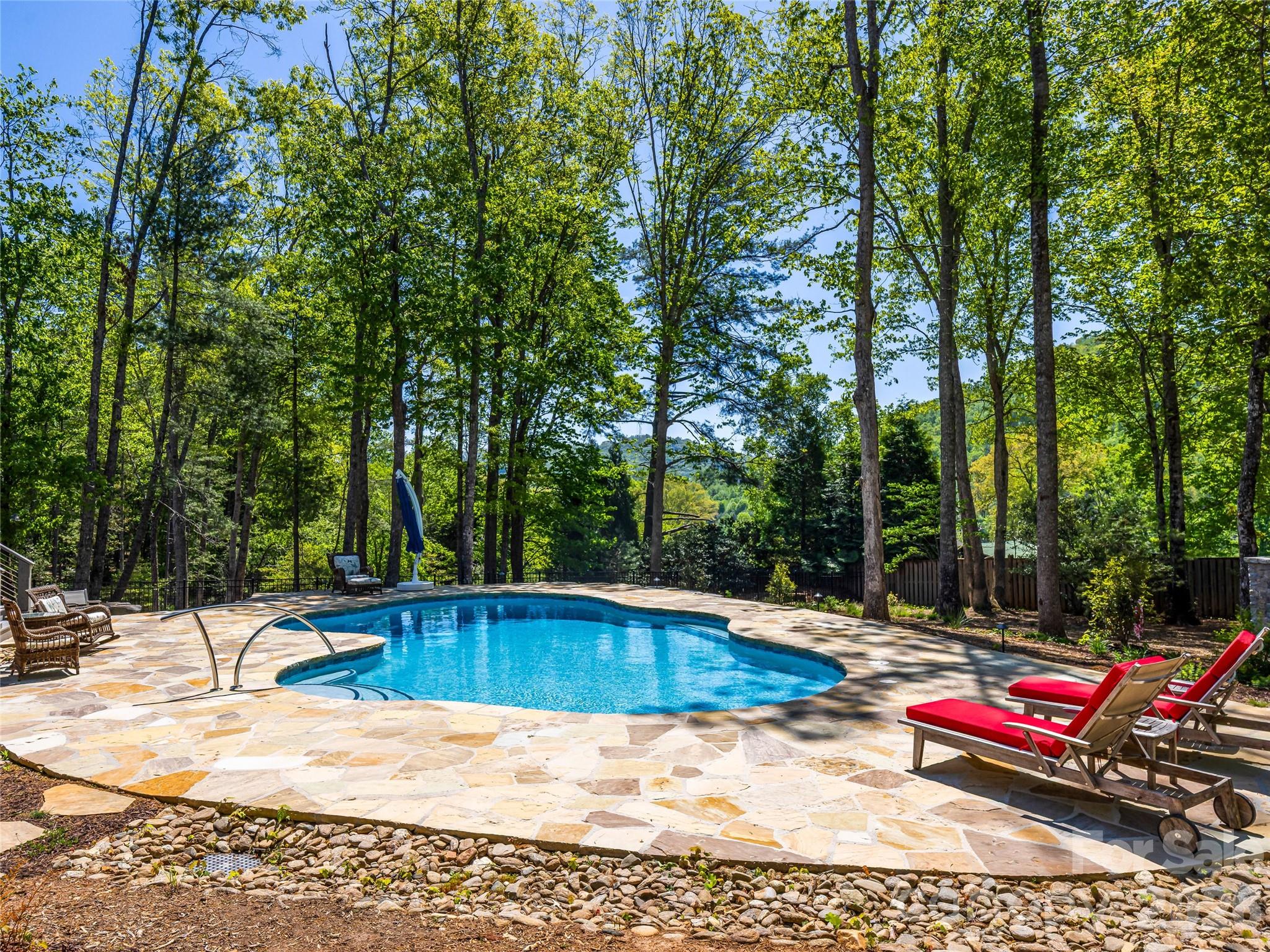 The Cliffs at Walnut Cove - Residential
