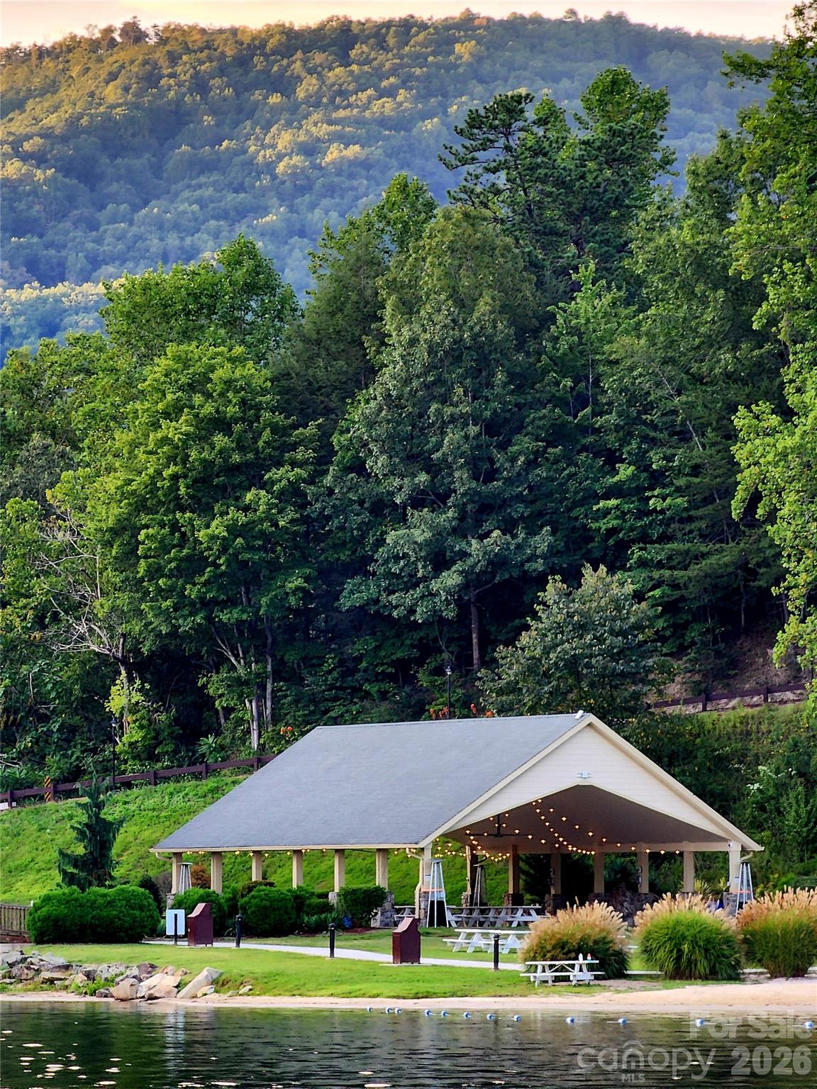 Rumbling Bald on Lake Lure - Residential