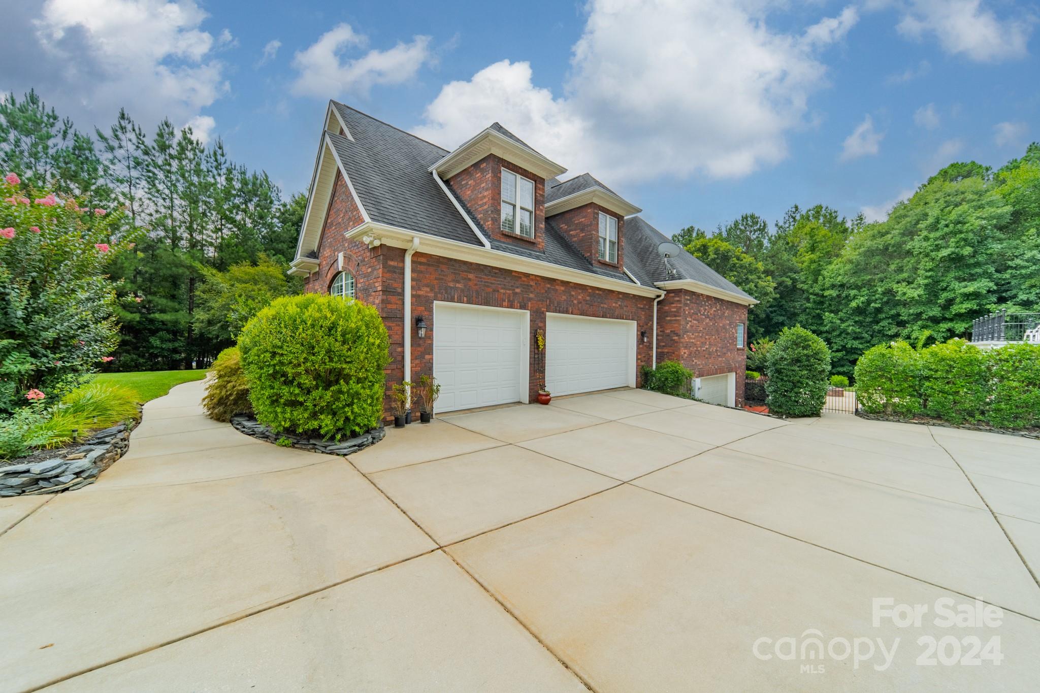 Huntington Farms - Residential
