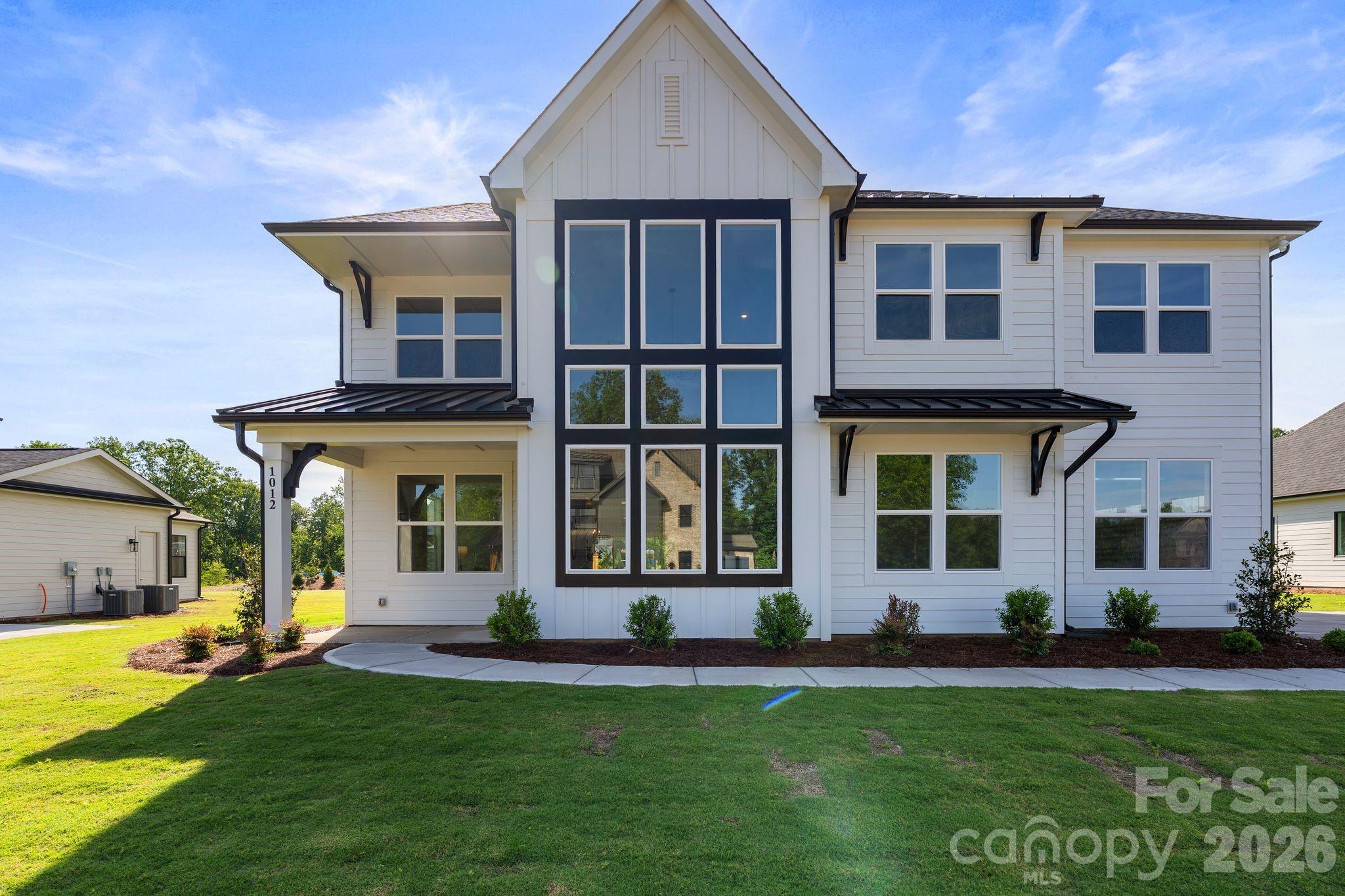 The Bluffs at Wesley Chapel - Residential