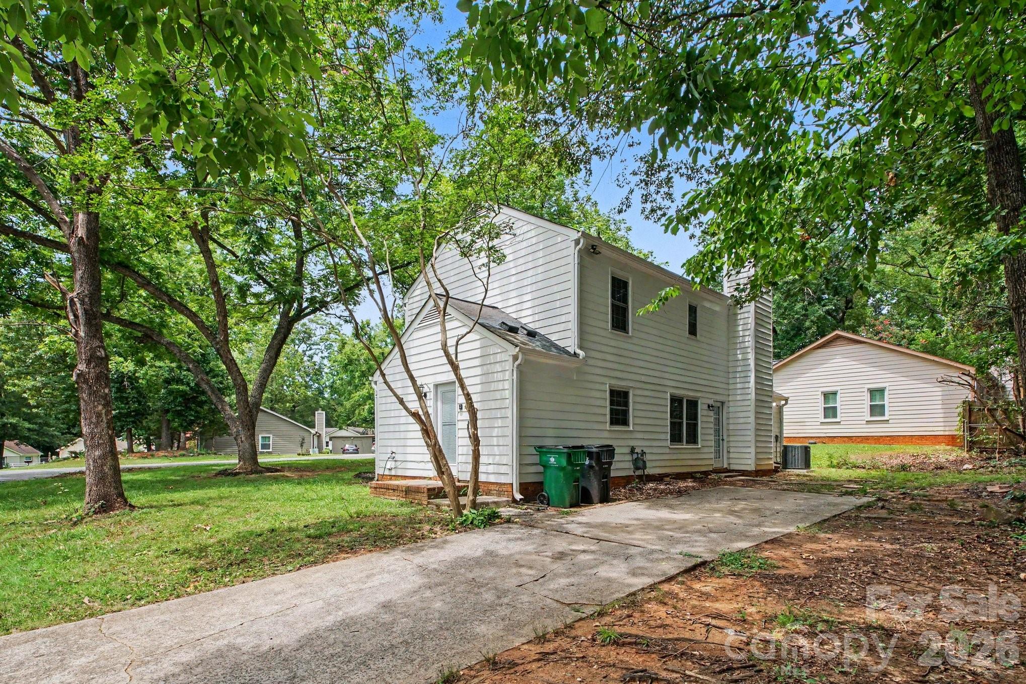 Chestnut Lake - Residential