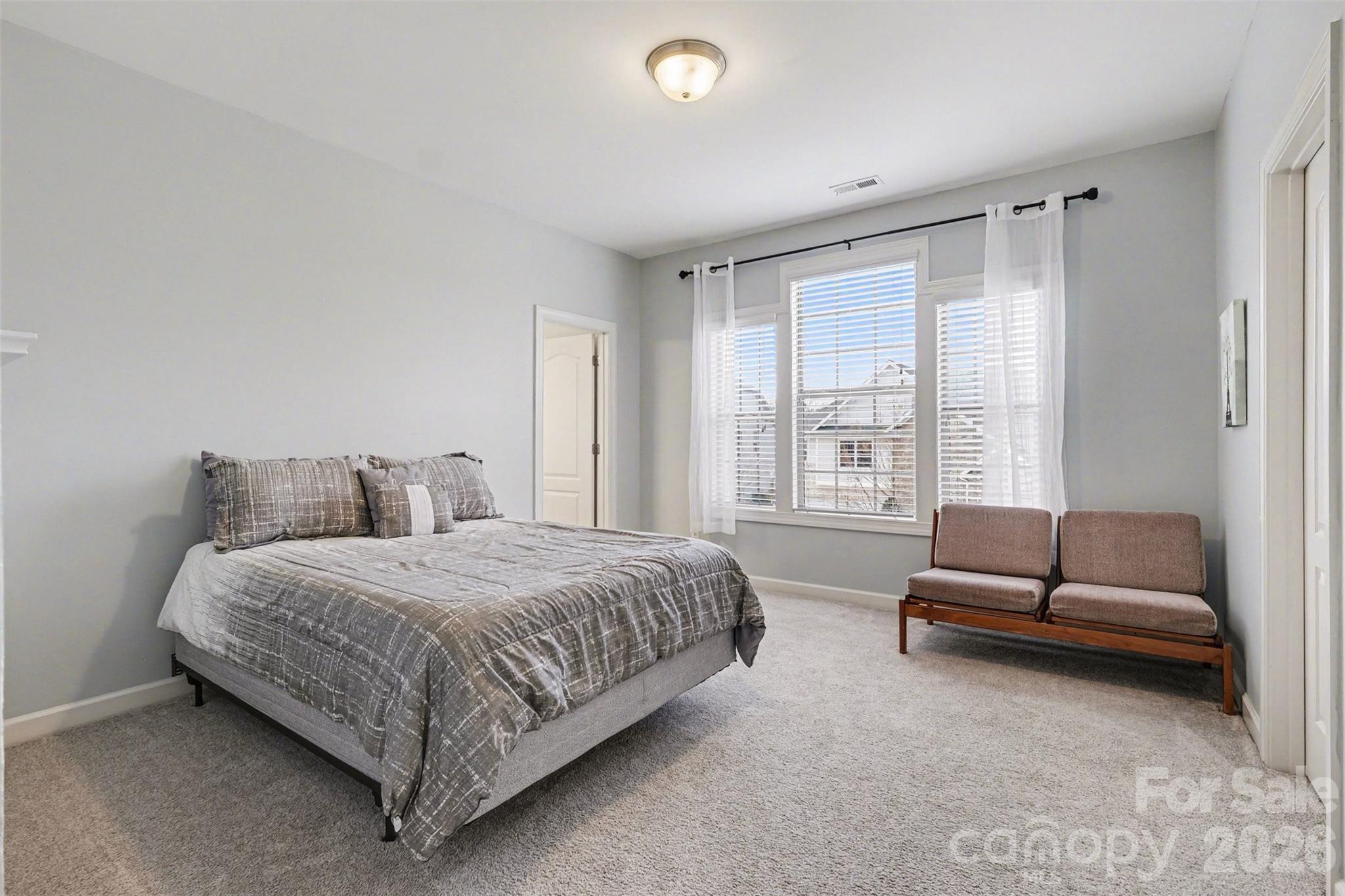 Lake Ridge - Residential