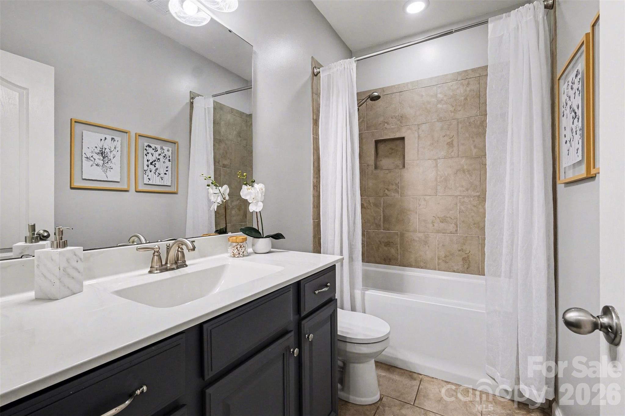 Lake Ridge - Residential