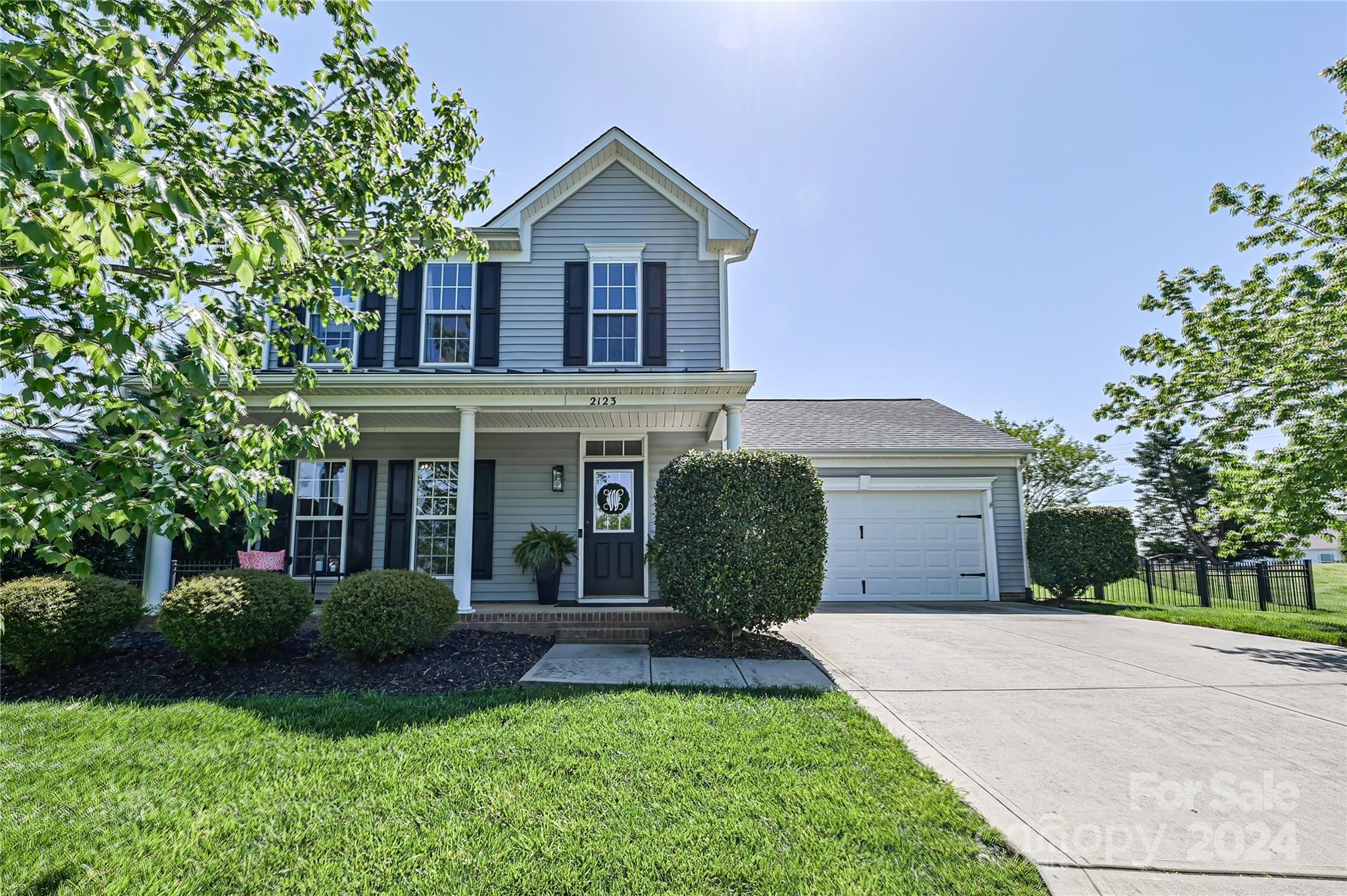 This is the one you have been waiting for! Truly move in ready and better than new. Beautifully updated inside and out! Located on a private cul-de-sac lot. Large fenced backyard with plenty of room for playing and entertaining. You will be wowed from the minute you walk in! New siding and roof in 2015. New LVP flooring throughout the entire home in 2019. New interior paint and light fixtures in 202. Kitchen updated in 2020. Home conveniently located close to Ballantyne and Fort Mill. Walk to local sports complex and Elementary School.